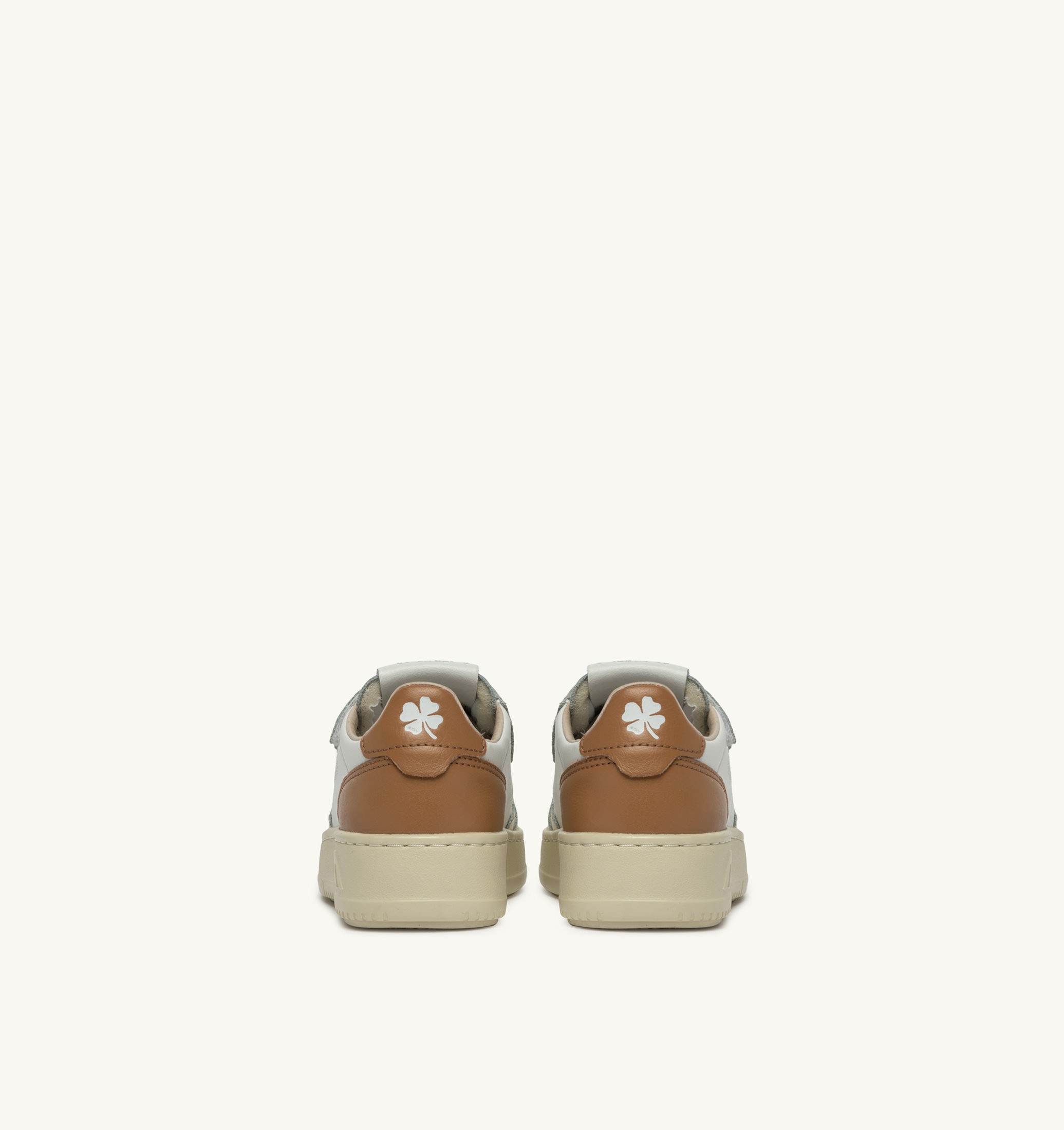 BASKETS MEDALIST KIDSTRIPES LOW EN CUIR WHISPER WHITE IVOIRE ET BROWN SUGAR