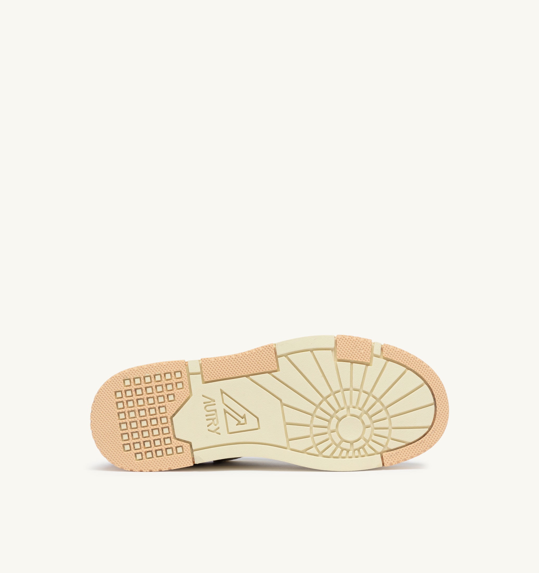 BASKETS CLC LOW EN CUIR ET DAIM BLANC SAND ET DEWBERRY