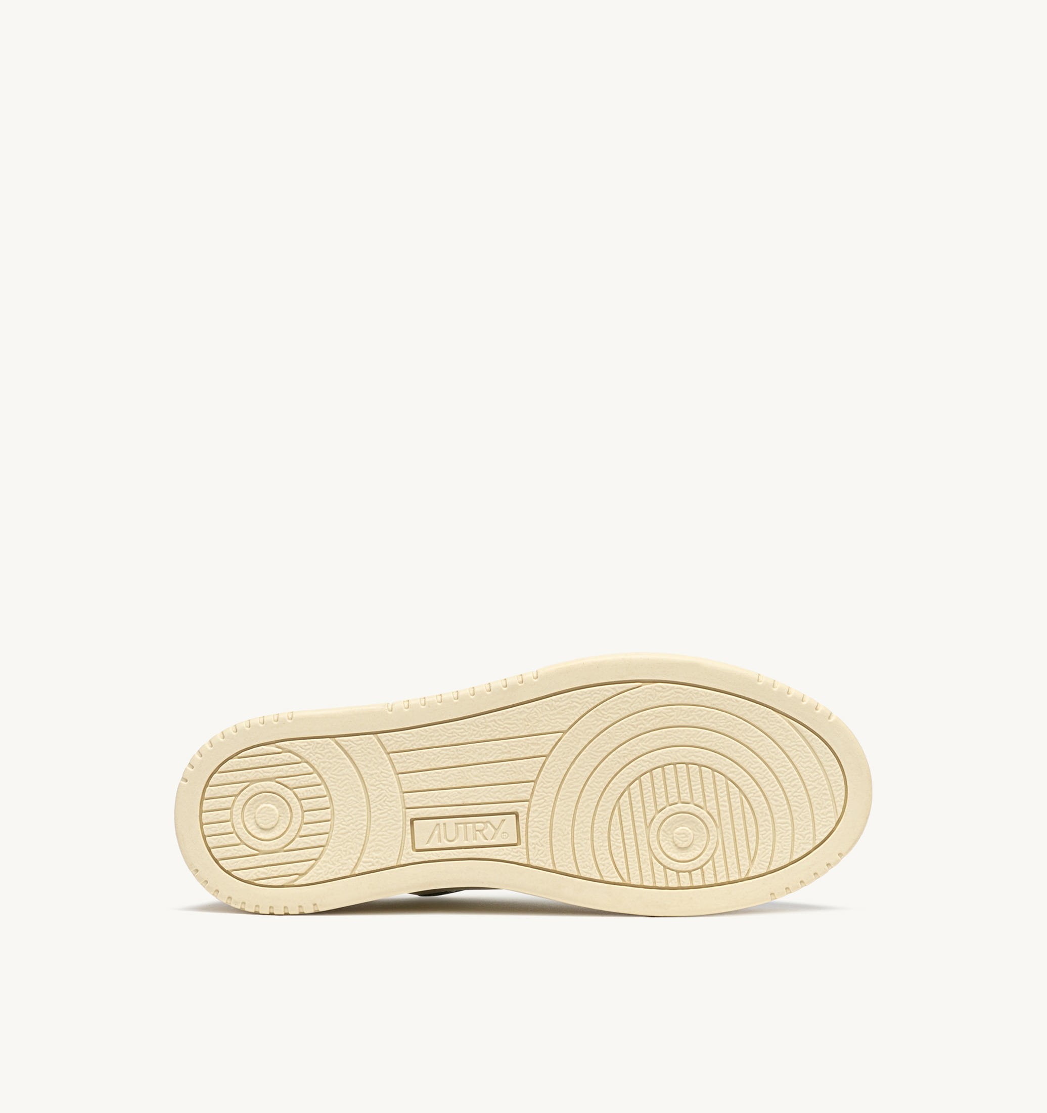 BASKETS DALLAS LOW EN CUIR FIRENZE ET MARSHMALLOW