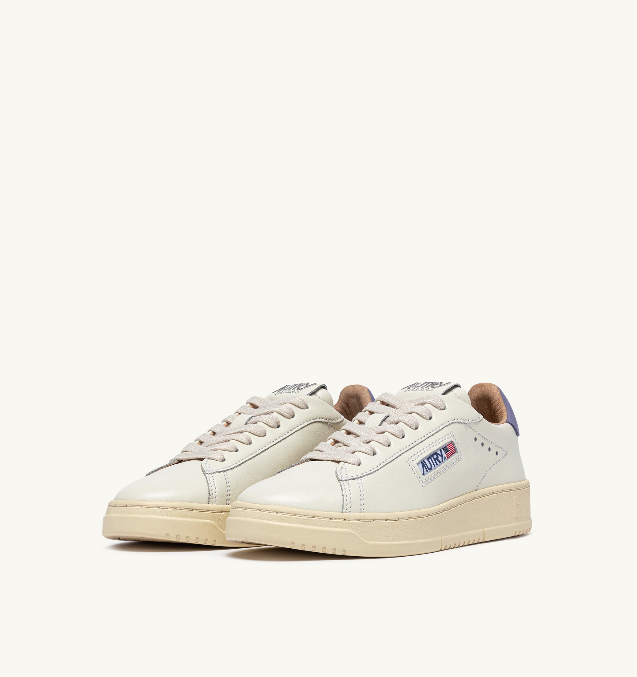 BASKETS DALLAS LOW EN CUIR MARSHMALLOW ET TEMPEST