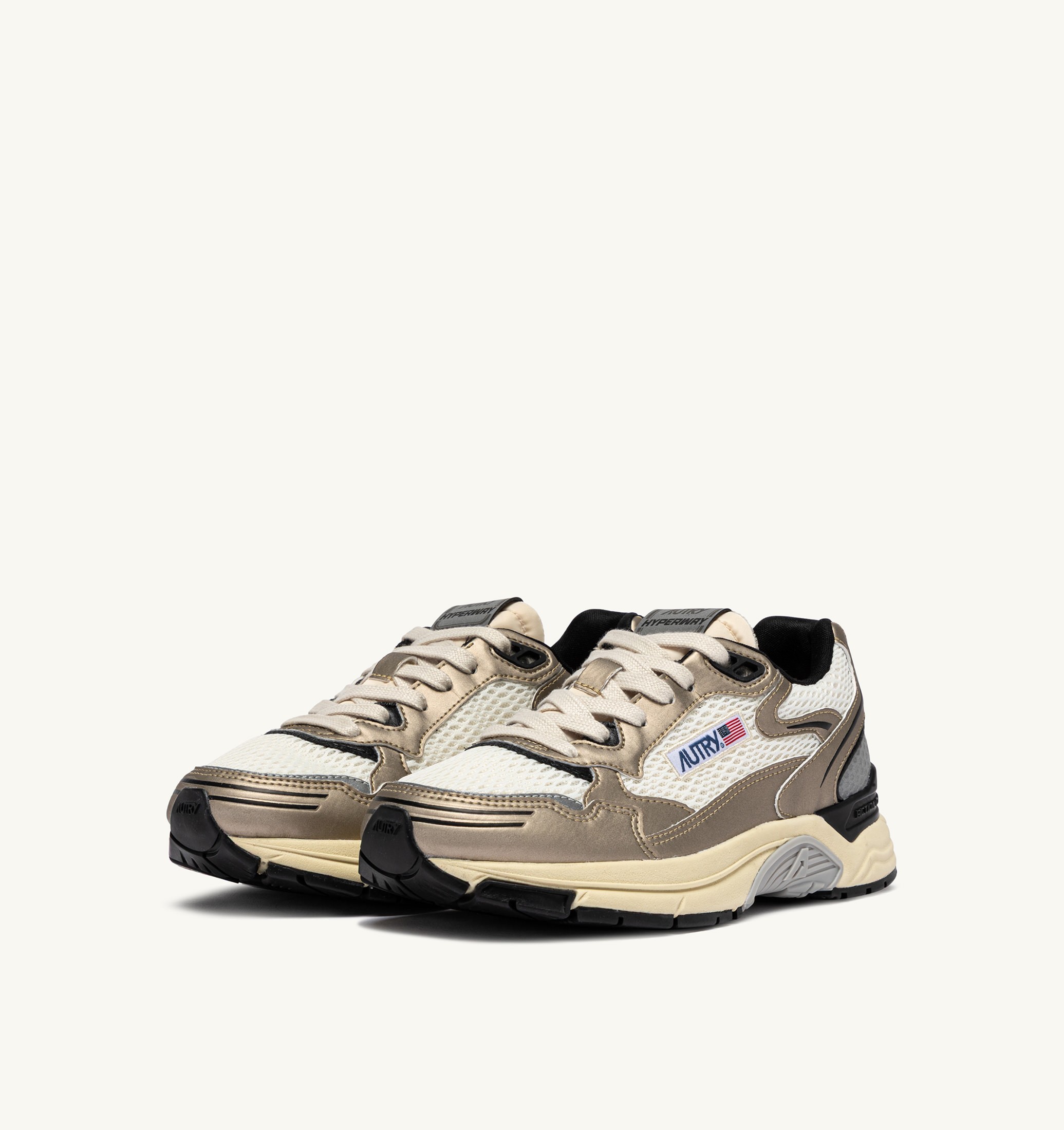 BASKETS HYPERWAY EN CUIR SYNTHÉTIQUE ET MESH WHISPER WHITE PLATINE ET NOIR