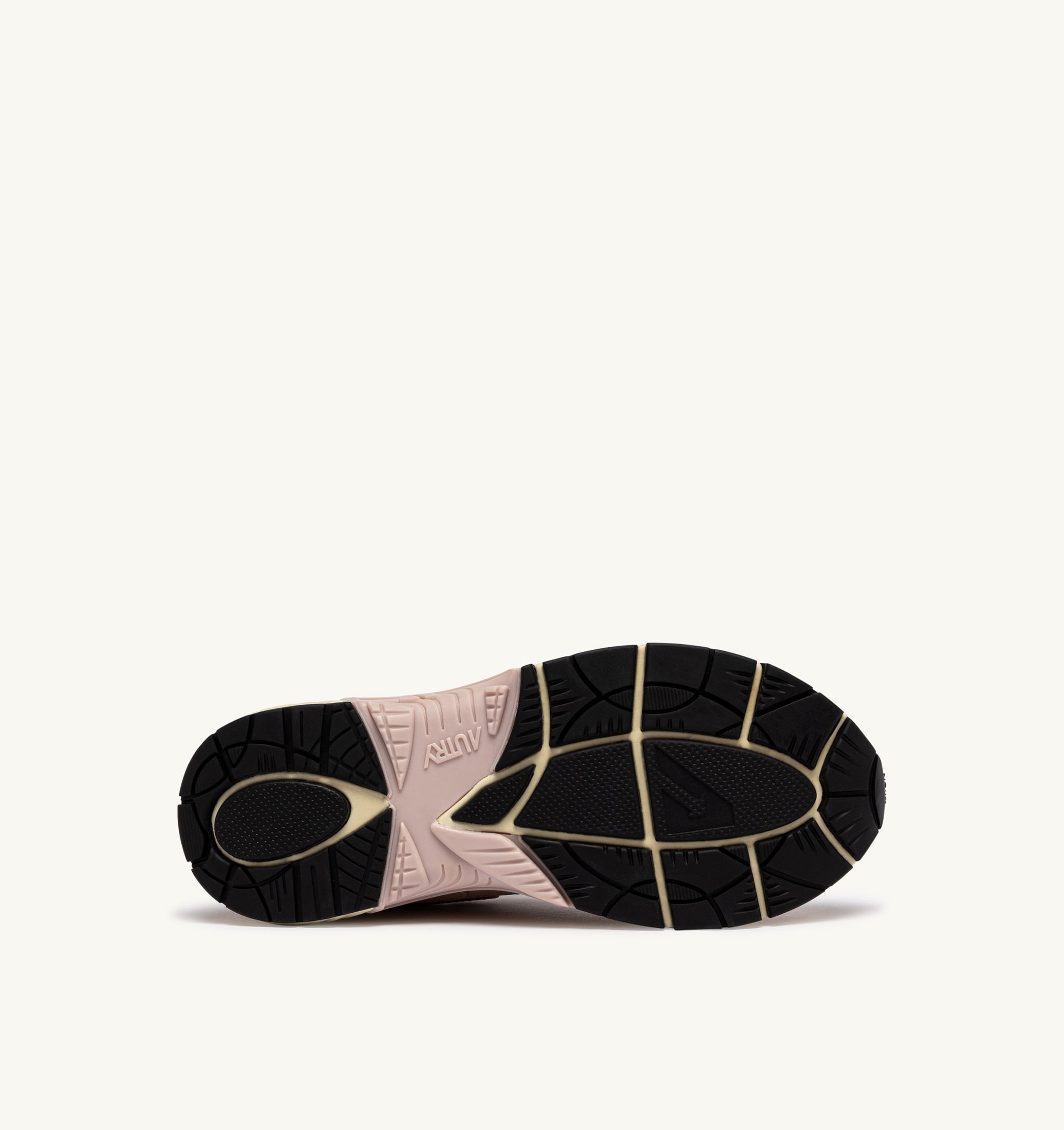 BASKETS HYPERWAY EN DAIM ET MESH SILK ET BLANC