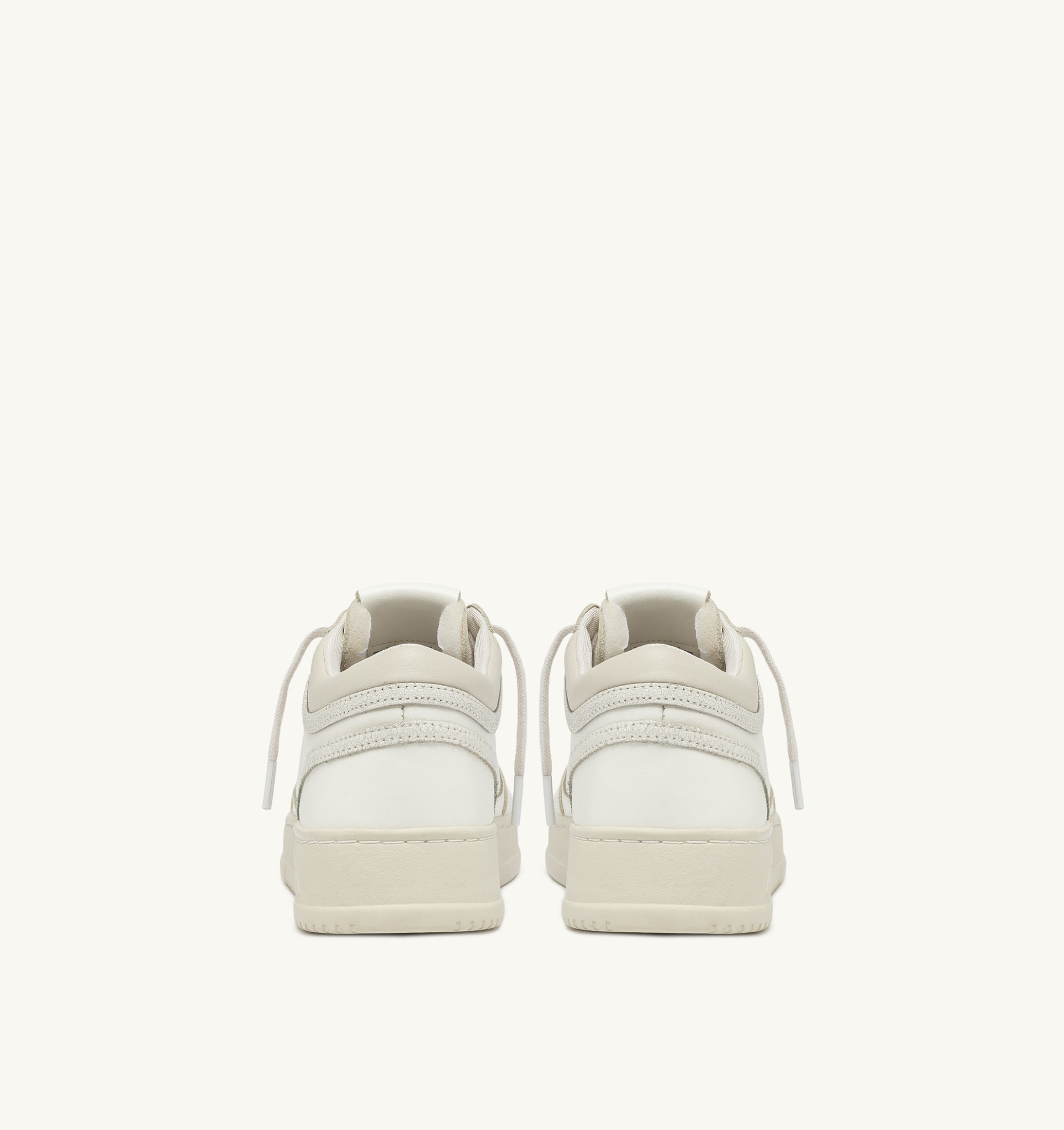 BASKETS MED-WAY EN CUIR COLORIS MARSHMALLOW ET BLANC