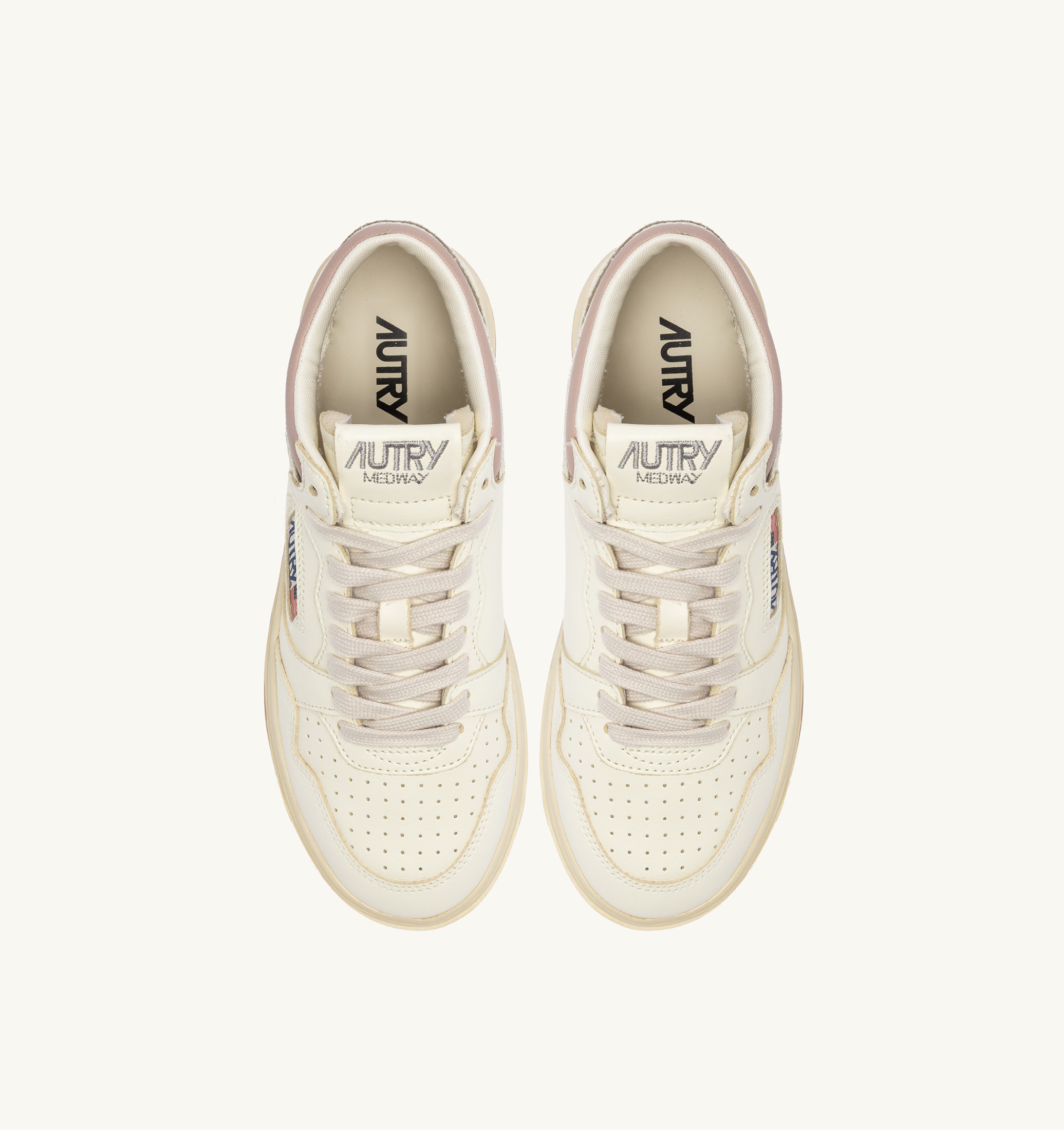BASKETS MED-WAY EN CUIR COLORIS MARSHMALLOW ET ZEPHYR