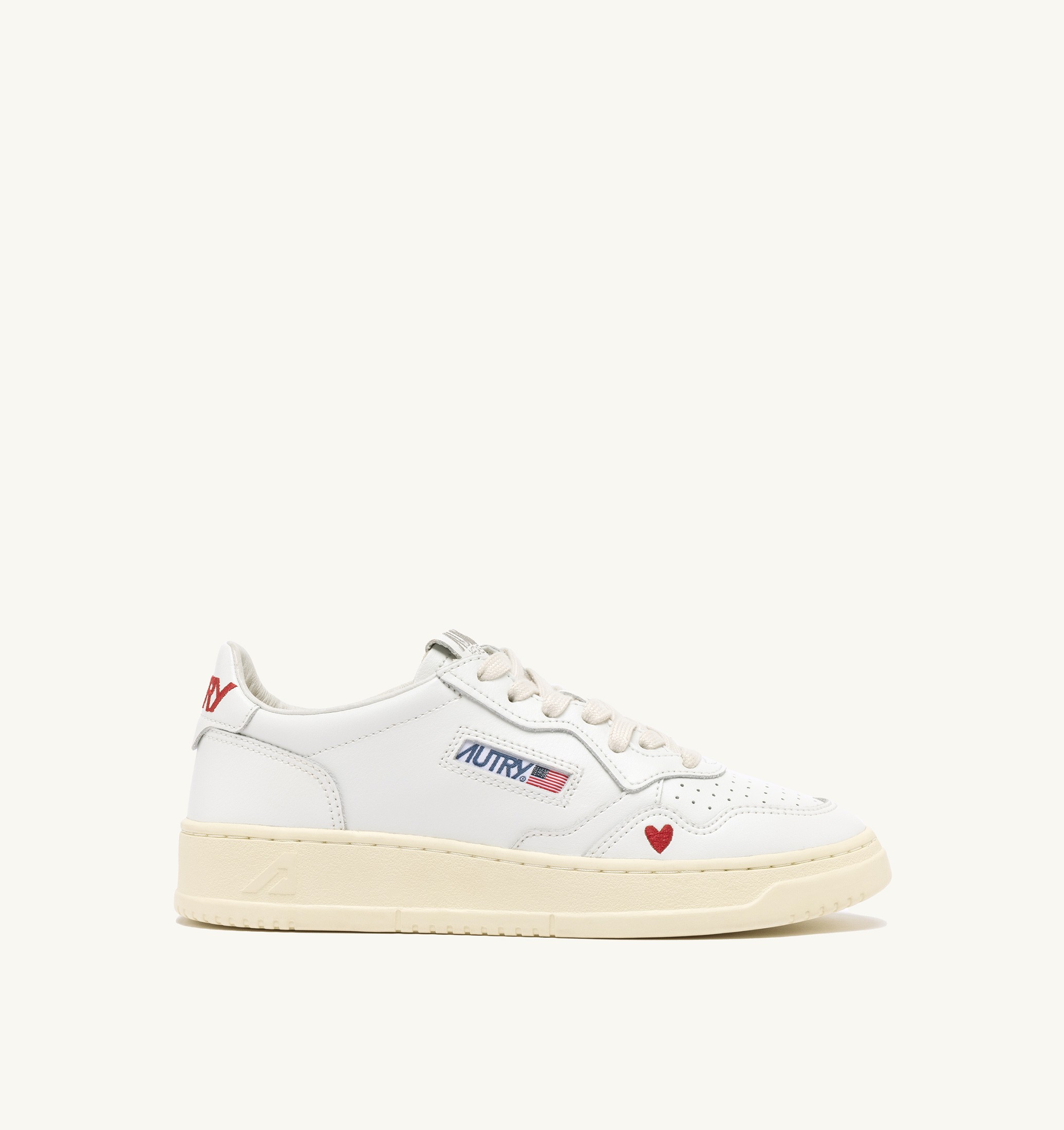 BASKETS MEDALIST 'LOVE' EN CUIR BLANC ET ROUGE
