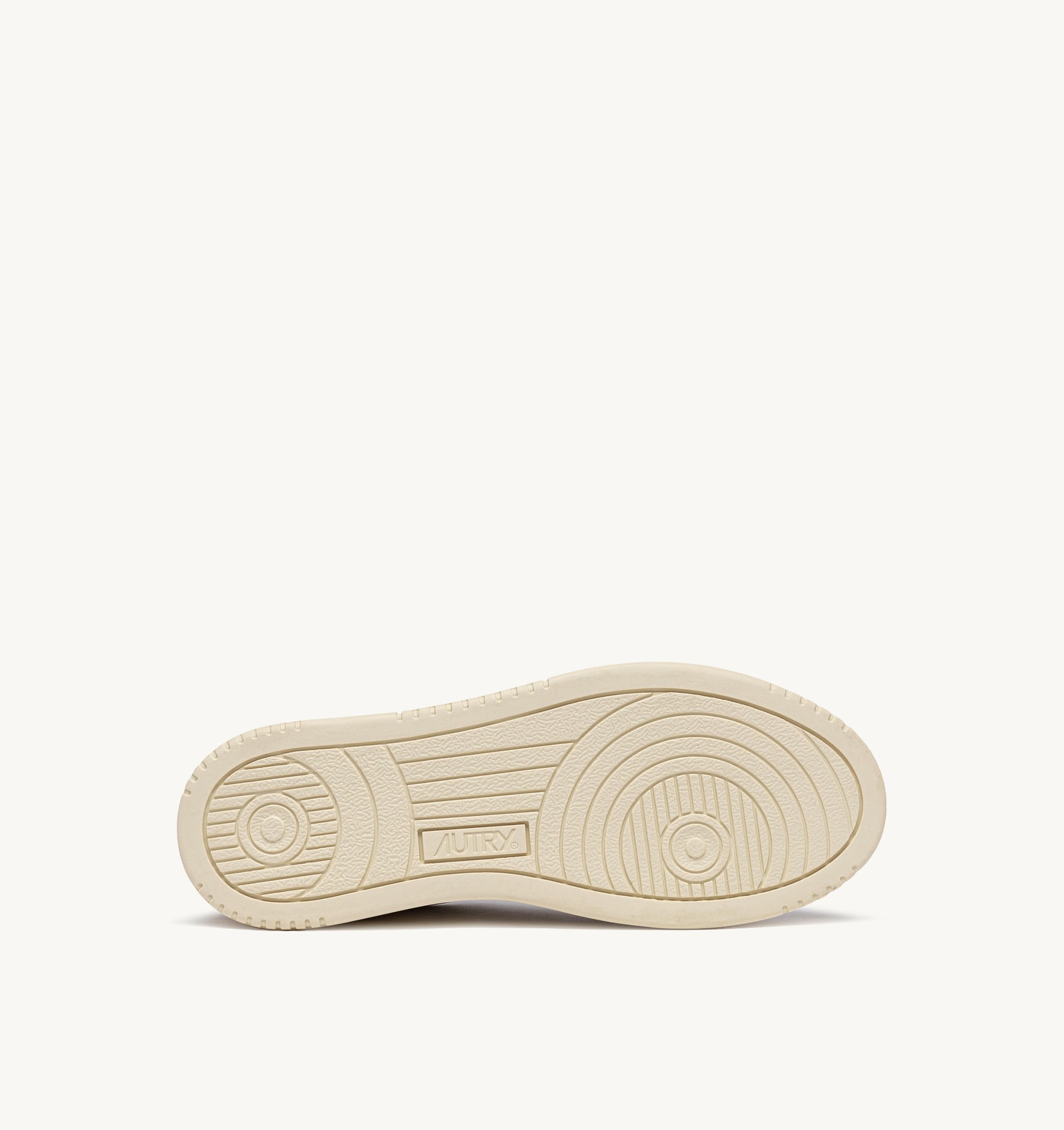 BASKETS MEDALIST LOW EN NAPPA BLANC ET DAIM SPONGE