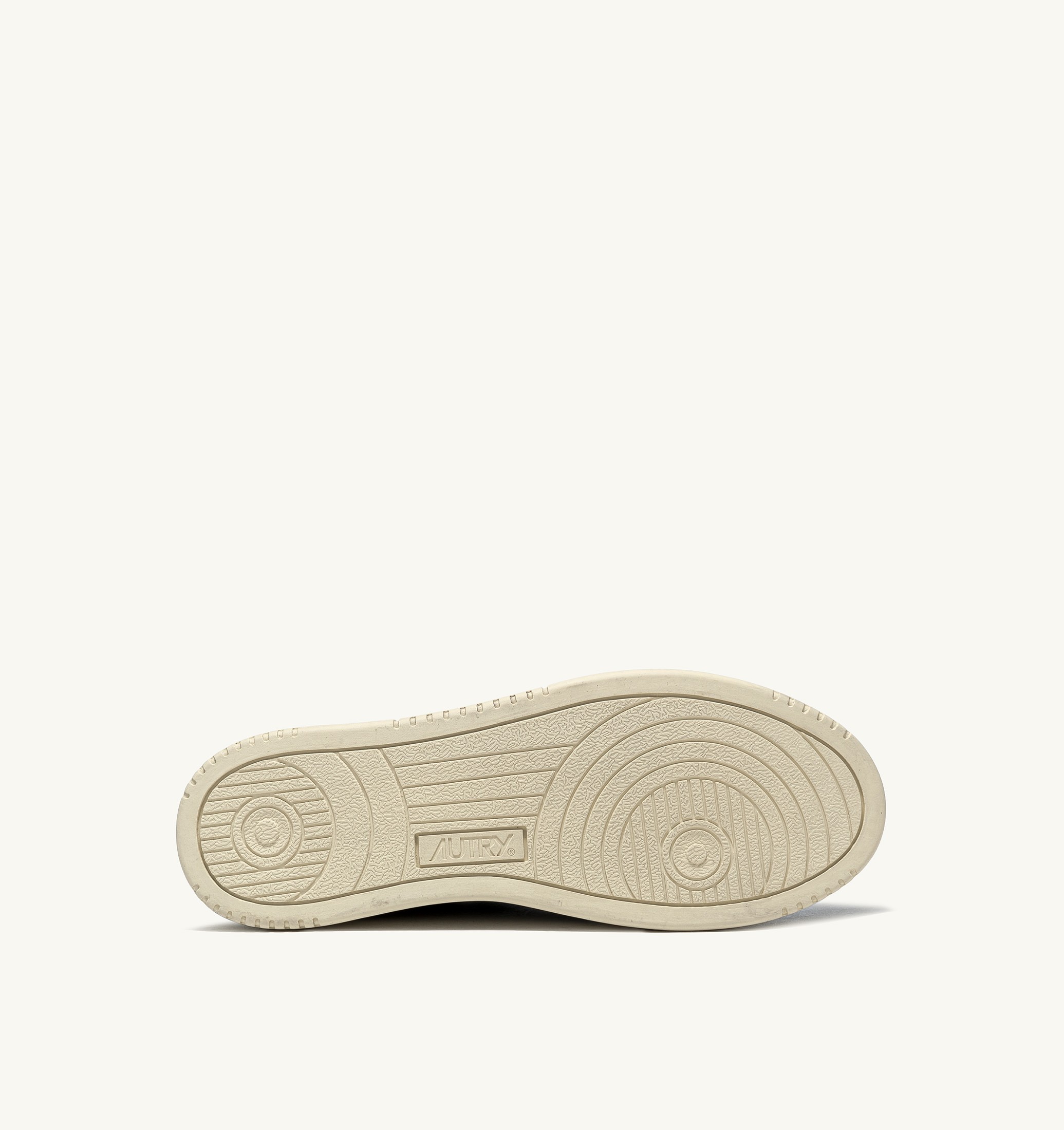 BASKETS MEDALIST LOW EN NAPPA NOIR SUPER SOFT