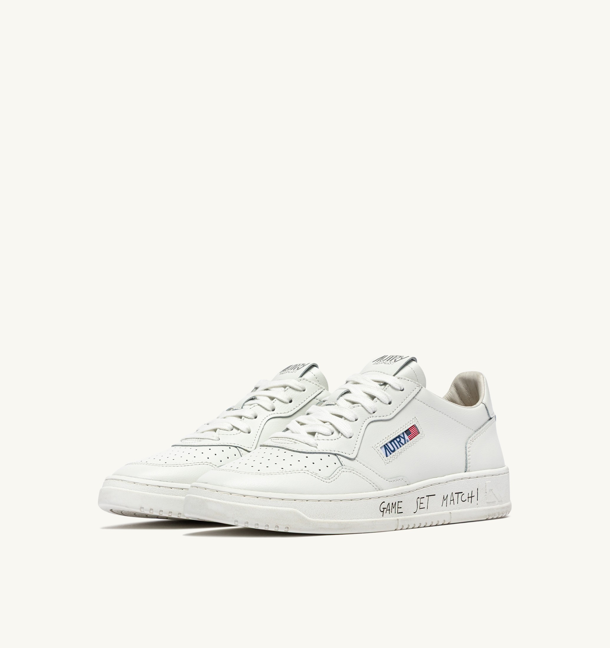 BASKETS MEDALIST LOW EN CUIR BLANC