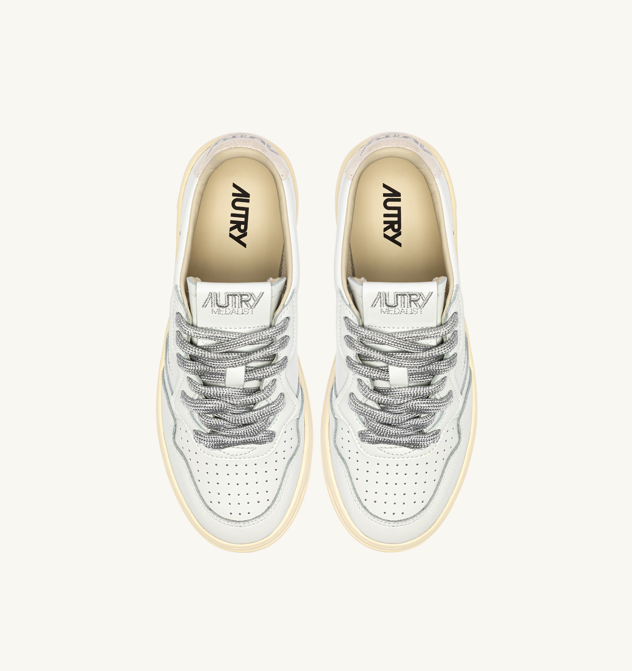 BASKETS MEDALIST LOW EN CUIR BLANC ET DÉTAILS LUREX ARGENT