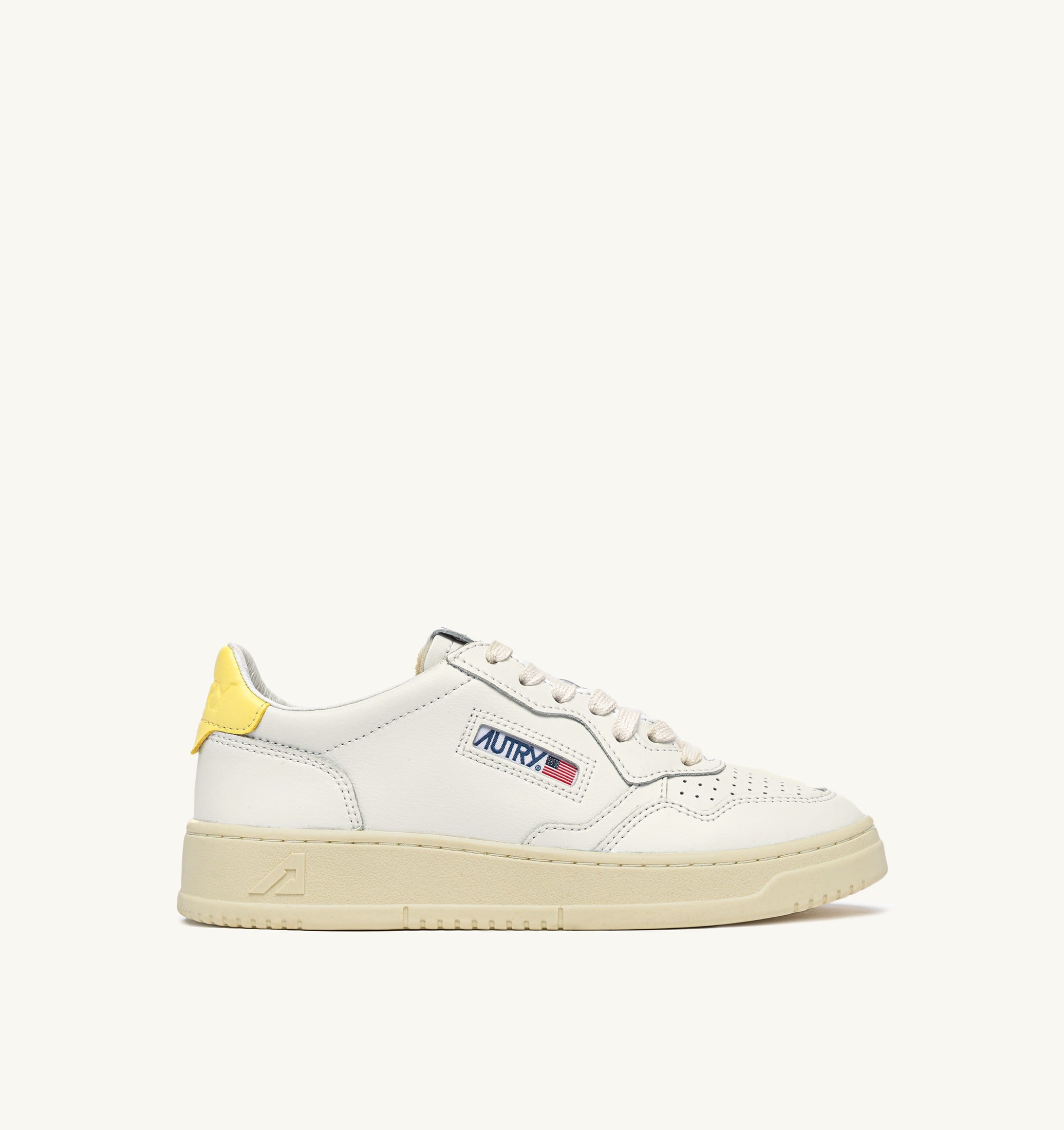 BASKETS MEDALIST LOW EN CUIR BLANC ET LEMON MERINGUE