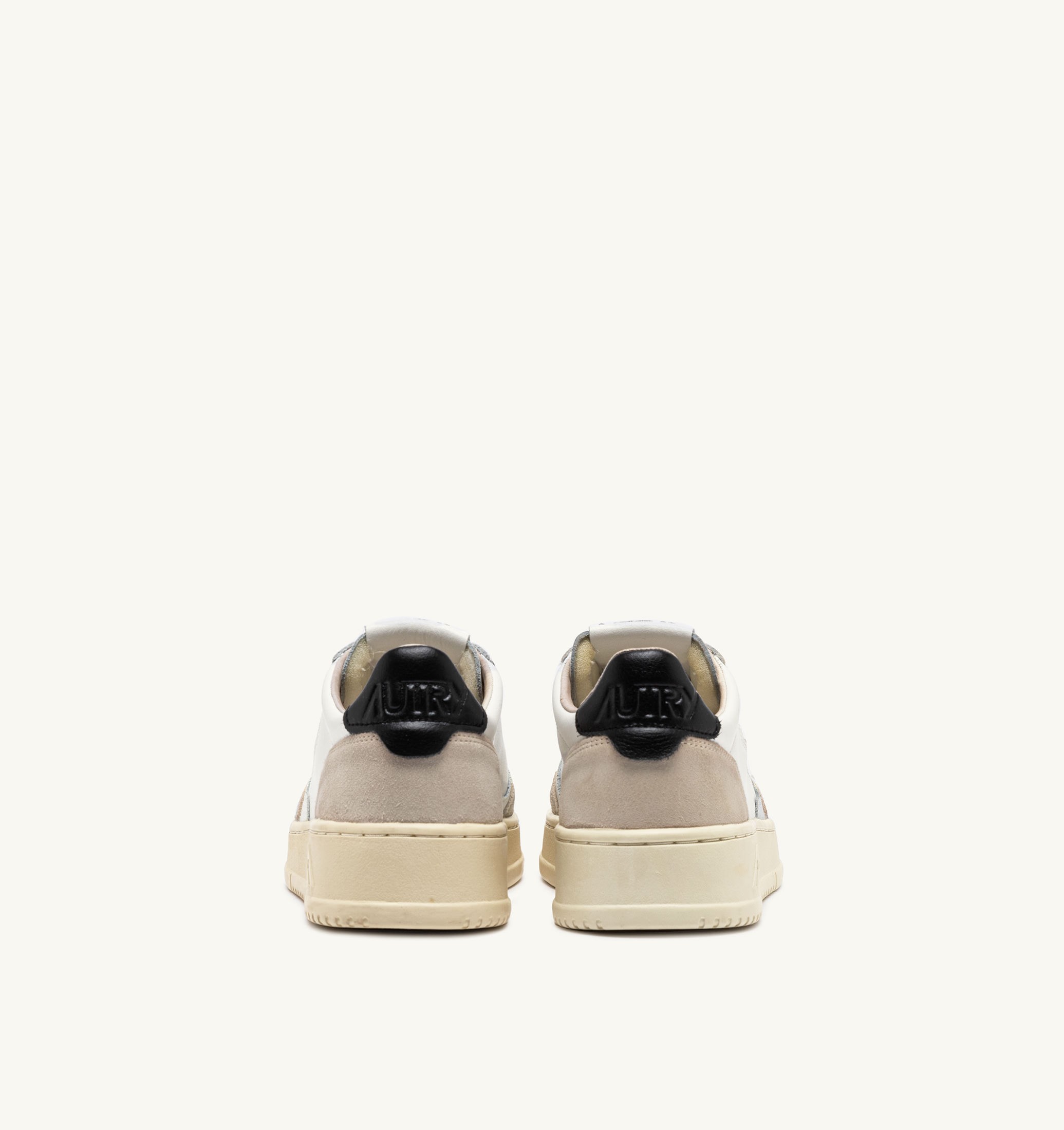 BASKETS MEDALIST LOW EN CUIR BLANC ET NOIR ET DAIM BEIGE