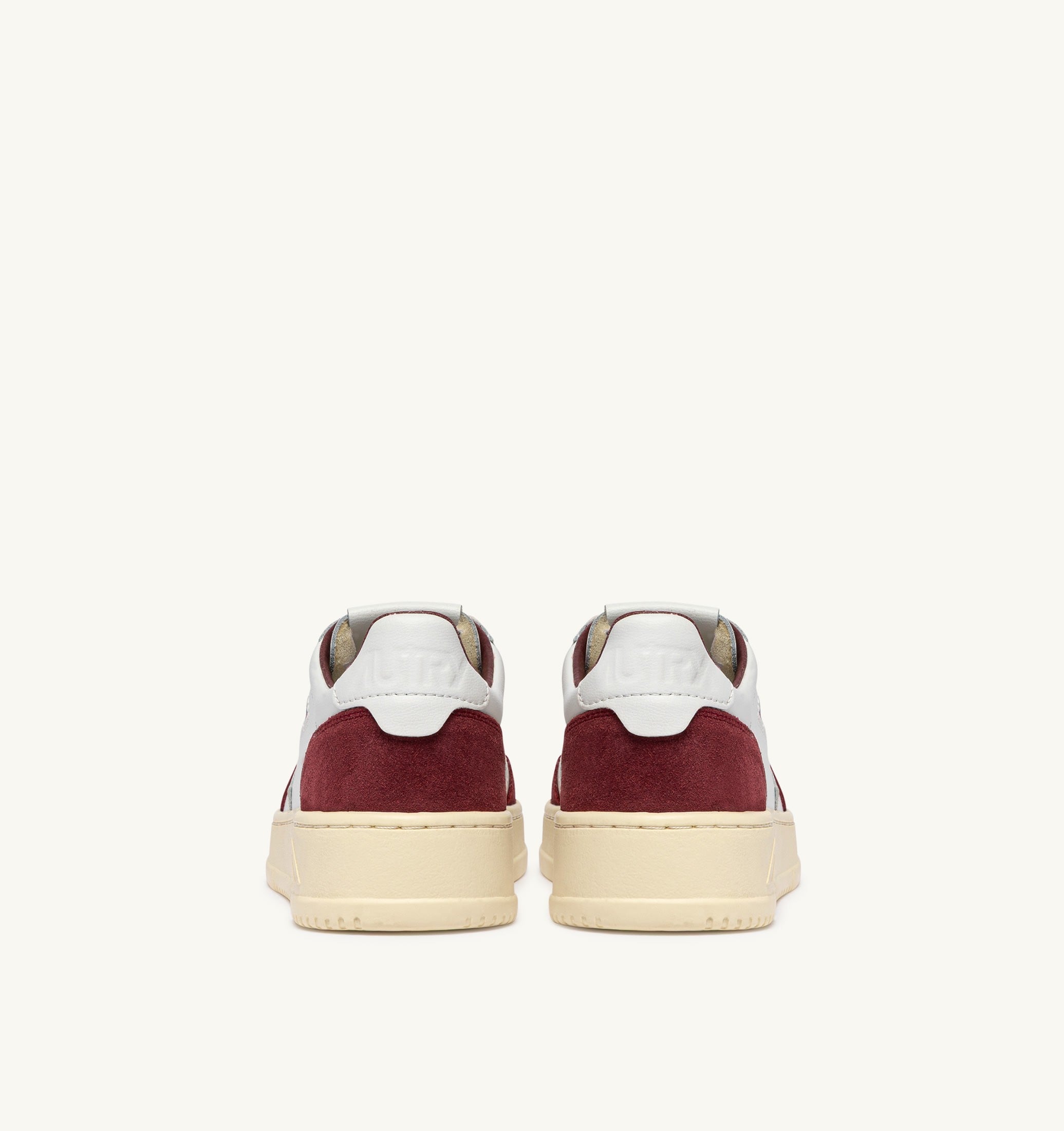 BASKETS MEDALIST LOW EN CUIR BLANC ET DAIM BORDEAUX