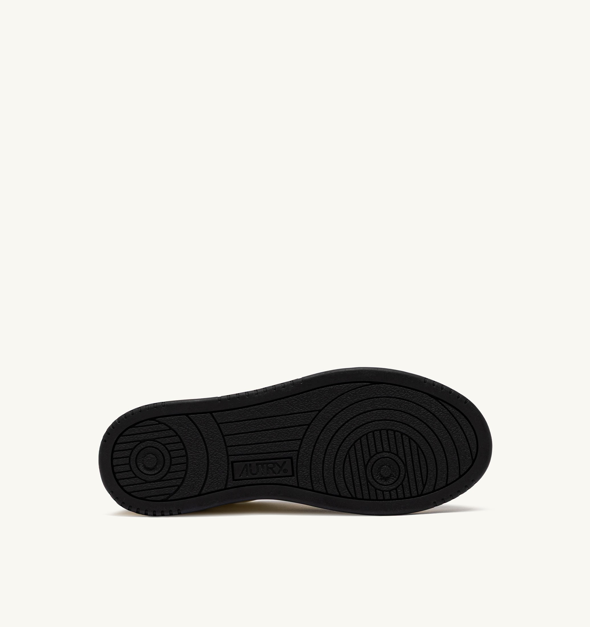 BASKETS MEDALIST LOW EN CUIR MARSHMALLOW ET NOIR