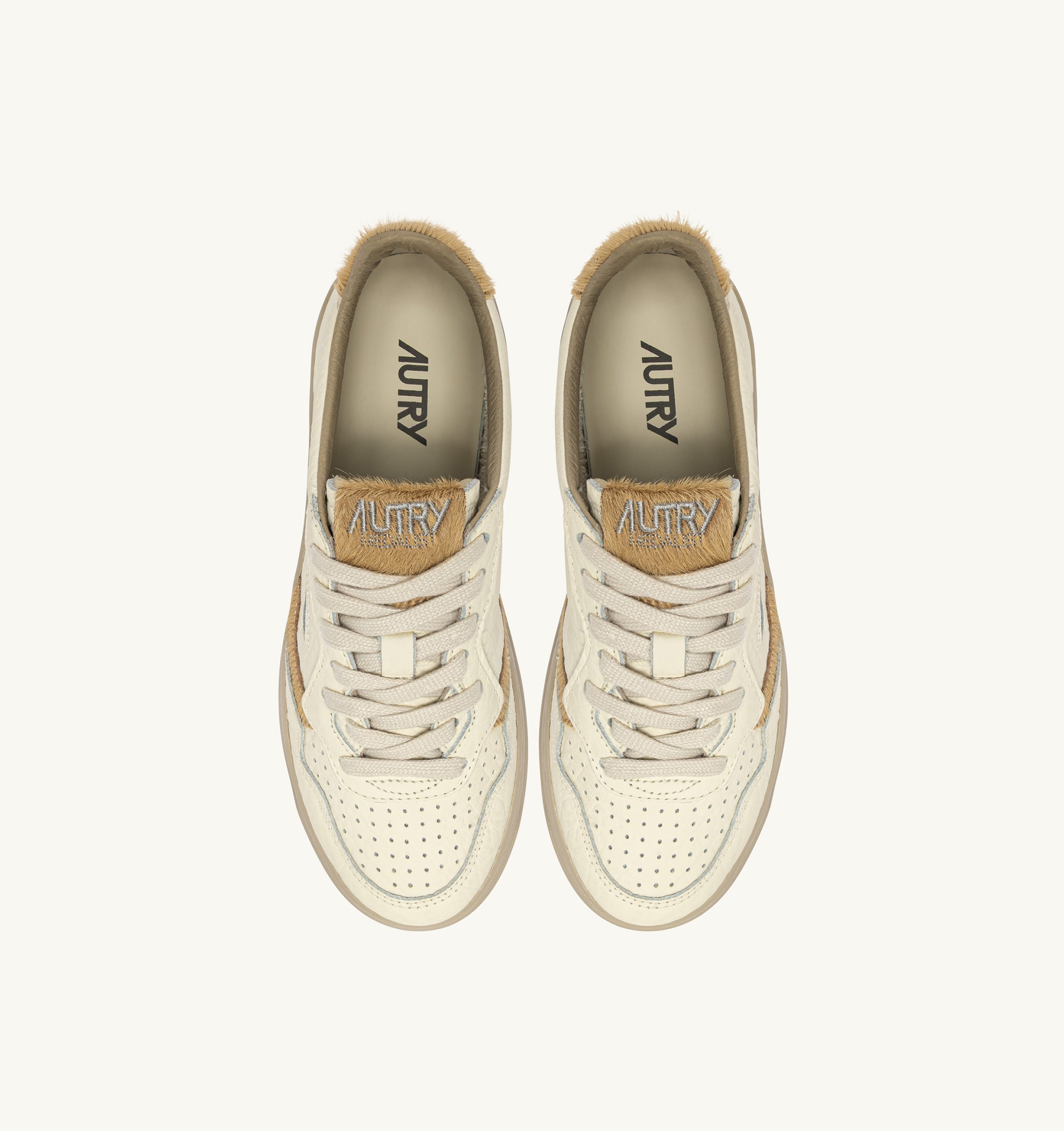 BASKETS MEDALIST LOW EN CUIR SAND