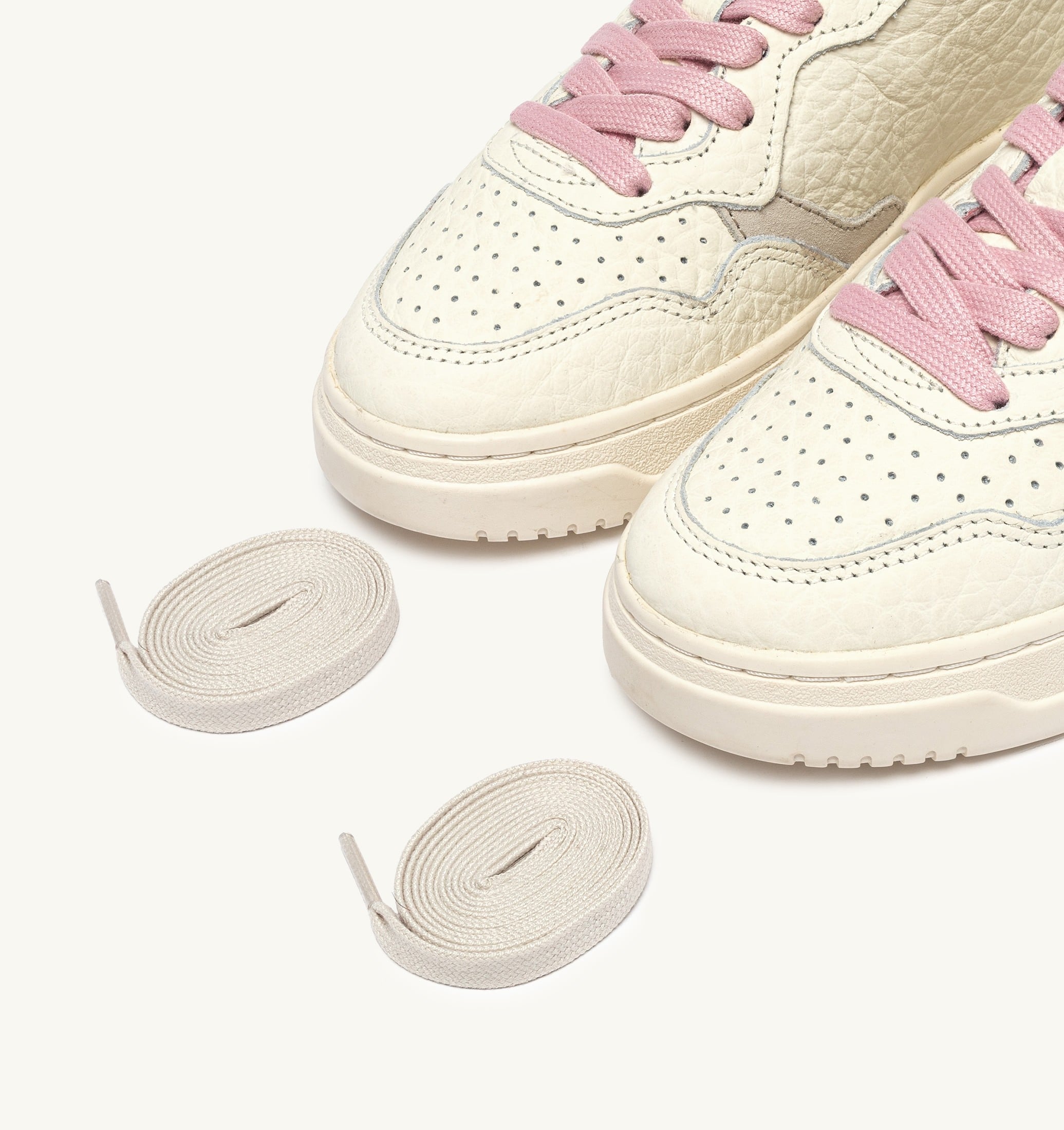 BASKETS MEDALIST LOW EN CUIR SAND ET LEOPARD