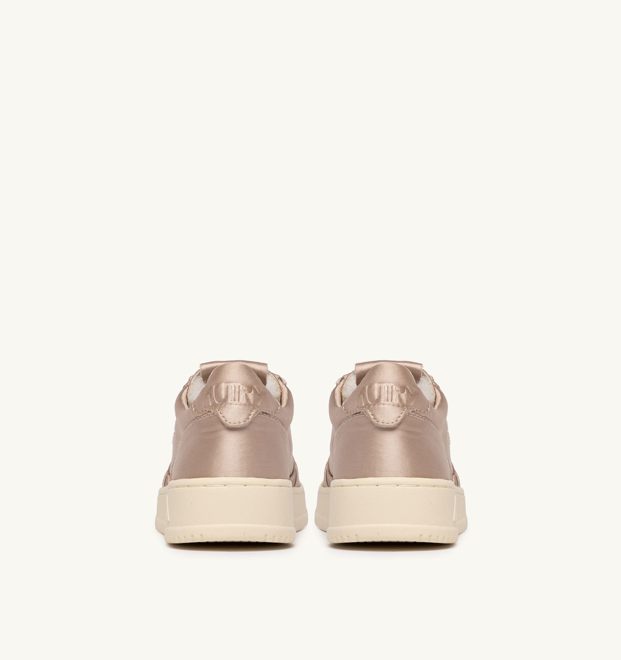 BASKETS MEDALIST LOW EN SATIN DESERT ROSE