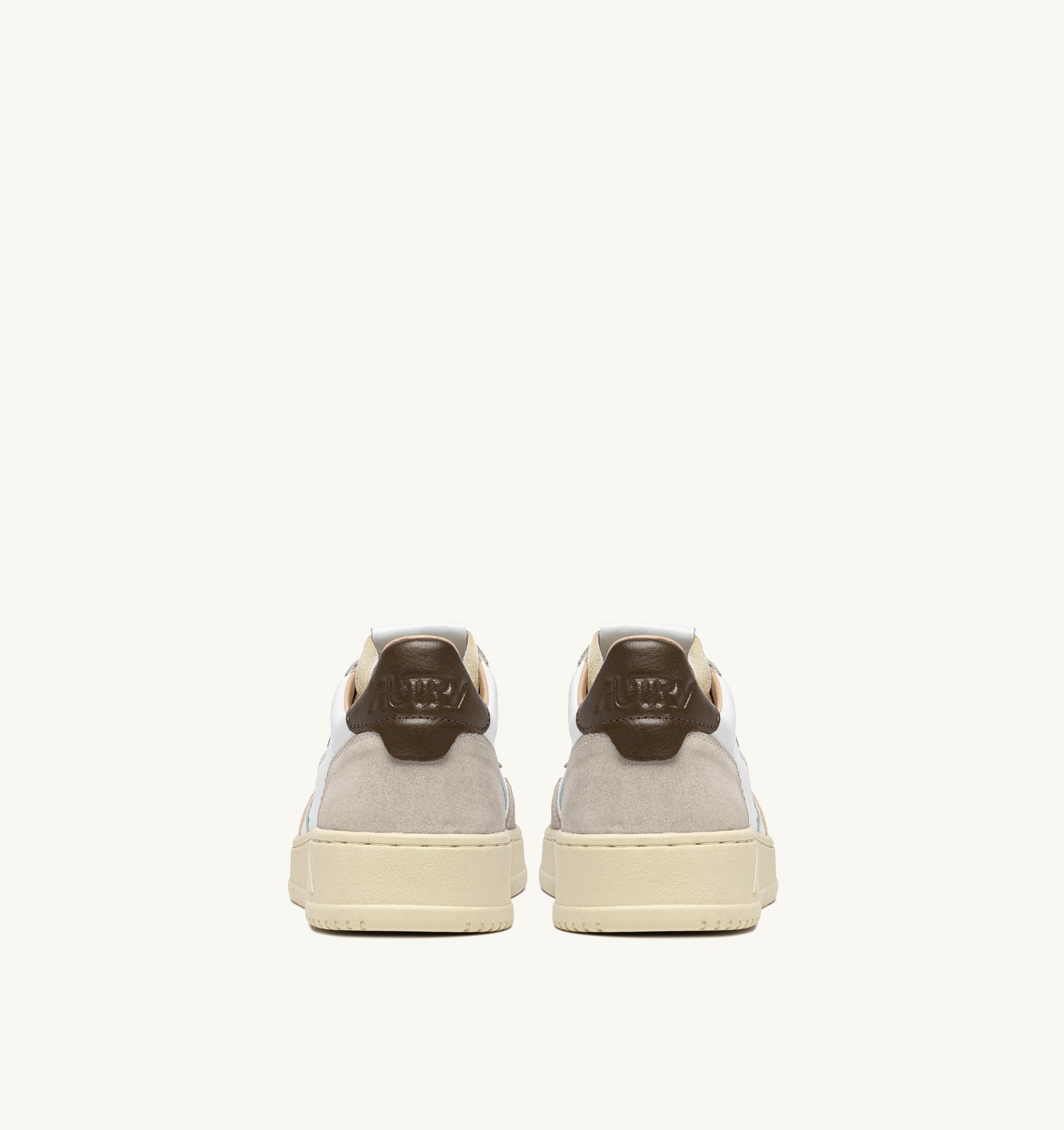 BASKETS MEDALIST LOW EN DAIM ET CUIR BLANC ET TEAK
