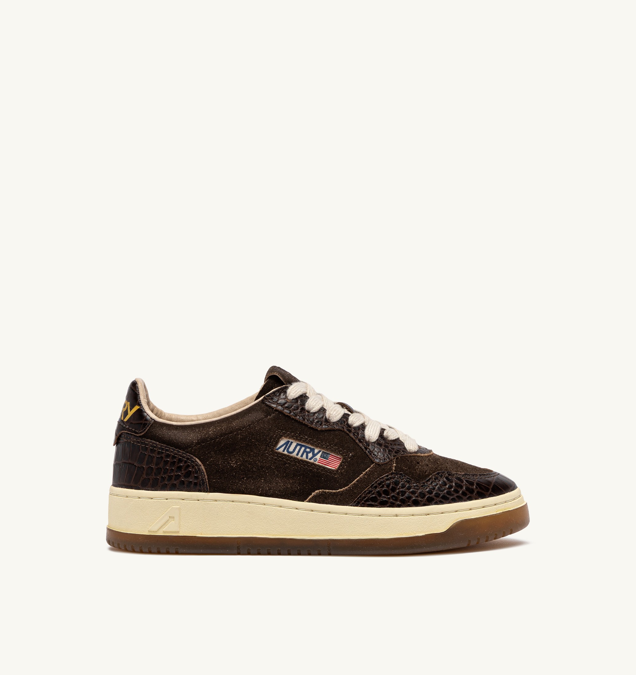 BASKETS MEDALIST LOW EN DAIM ET CUIR MUSTANG ET MARRON