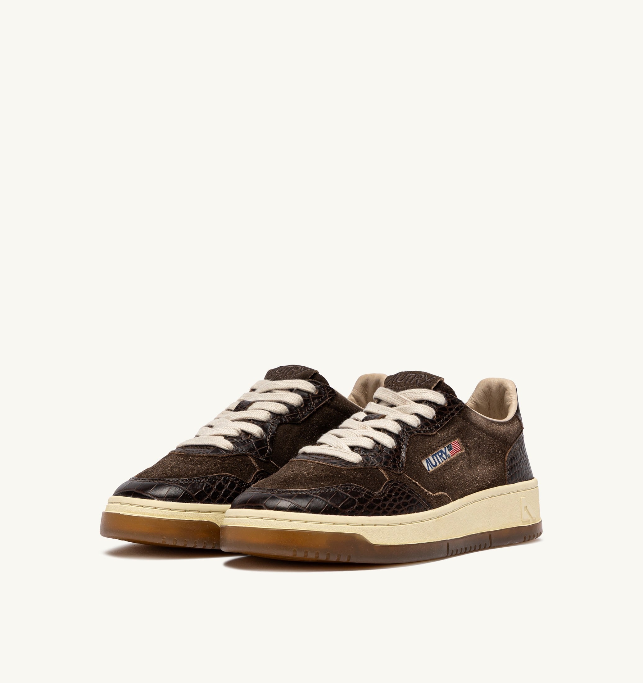 BASKETS MEDALIST LOW EN DAIM ET CUIR MUSTANG ET MARRON