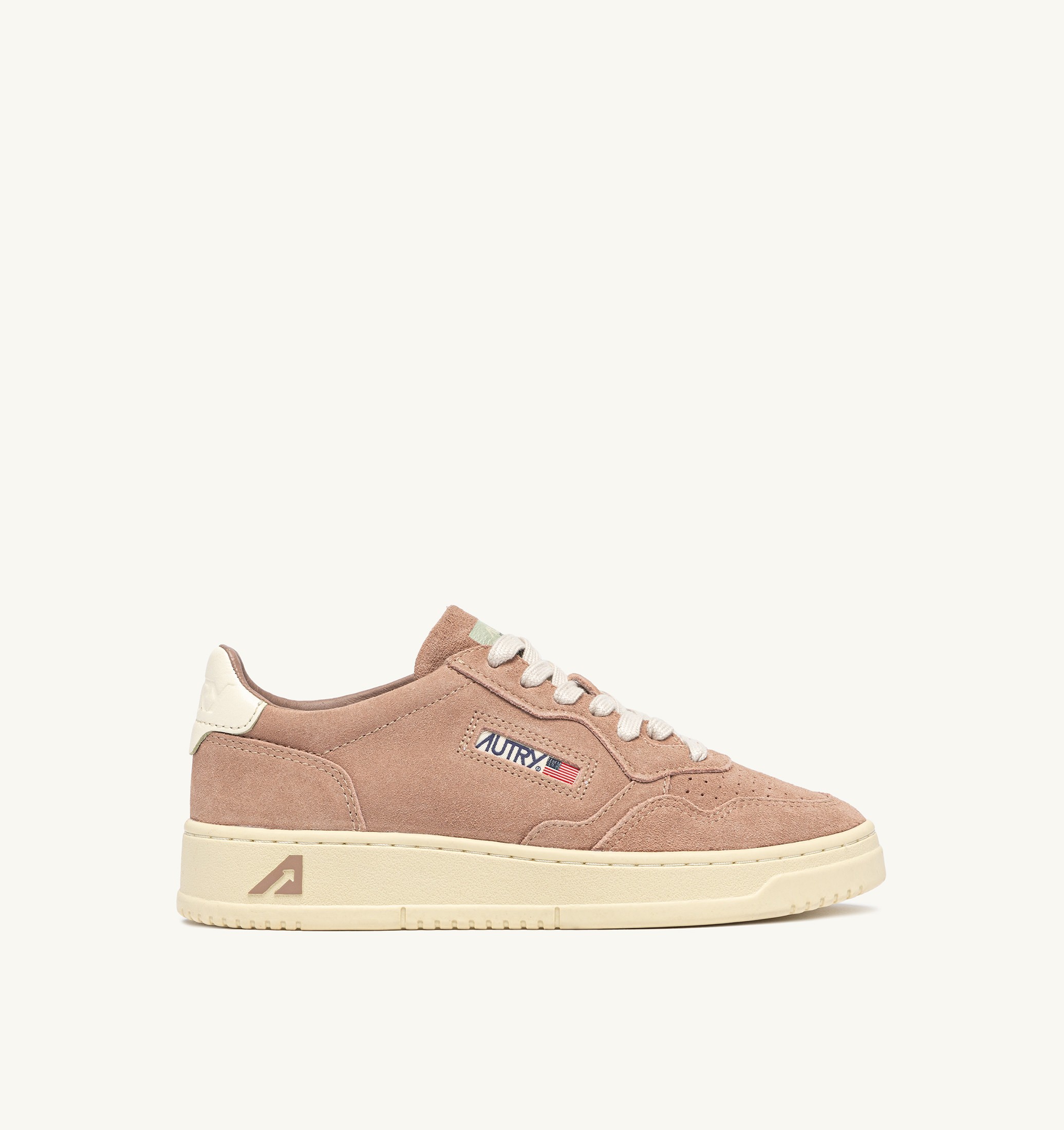 BASKETS MEDALIST LOW EN DAIM ROSE CANNEL ET BLANC