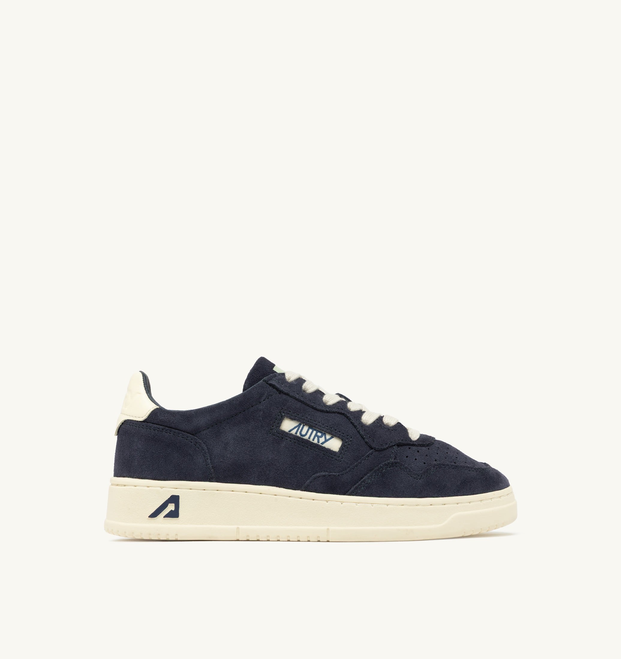 BASKETS MEDALIST LOW EN DAIM SPACE ET BLANC