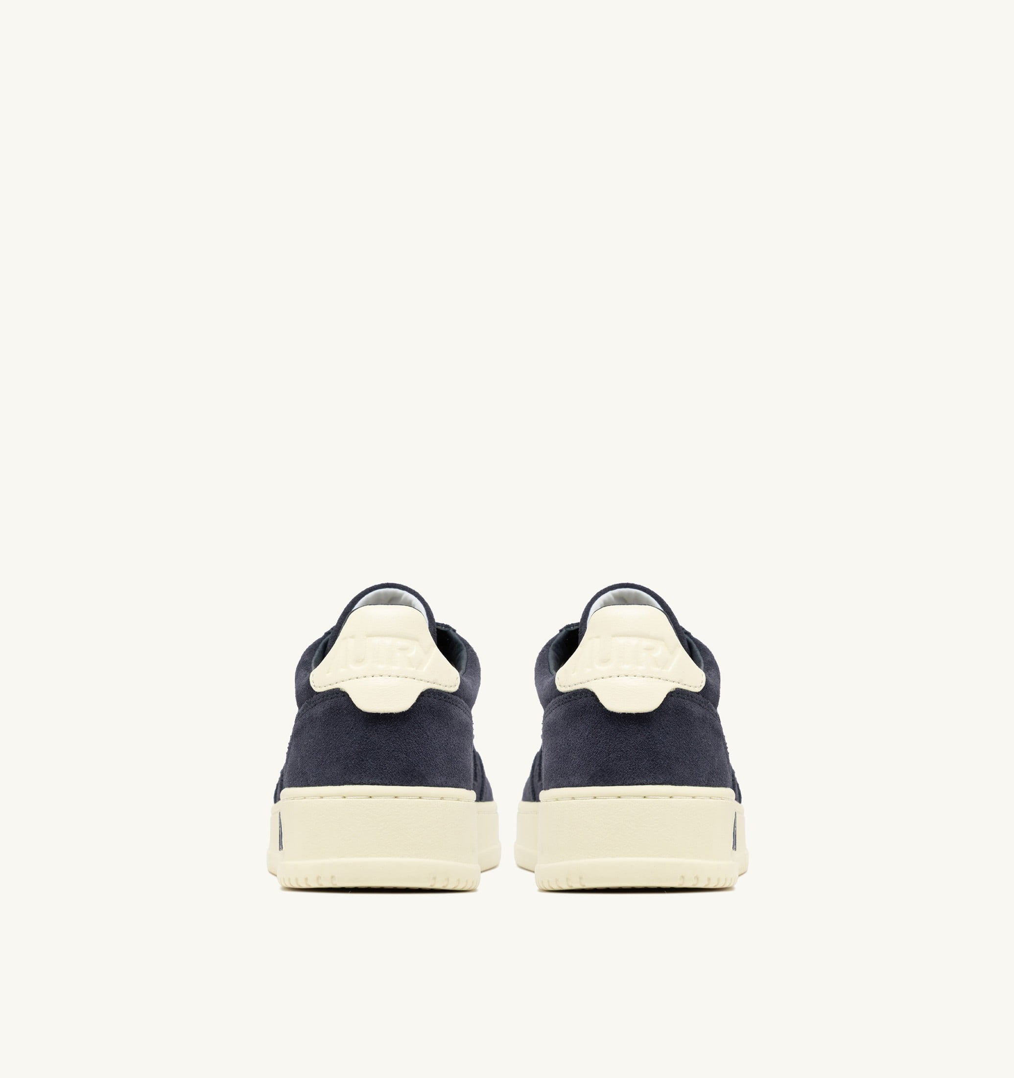 BASKETS MEDALIST LOW EN DAIM SPACE ET BLANC