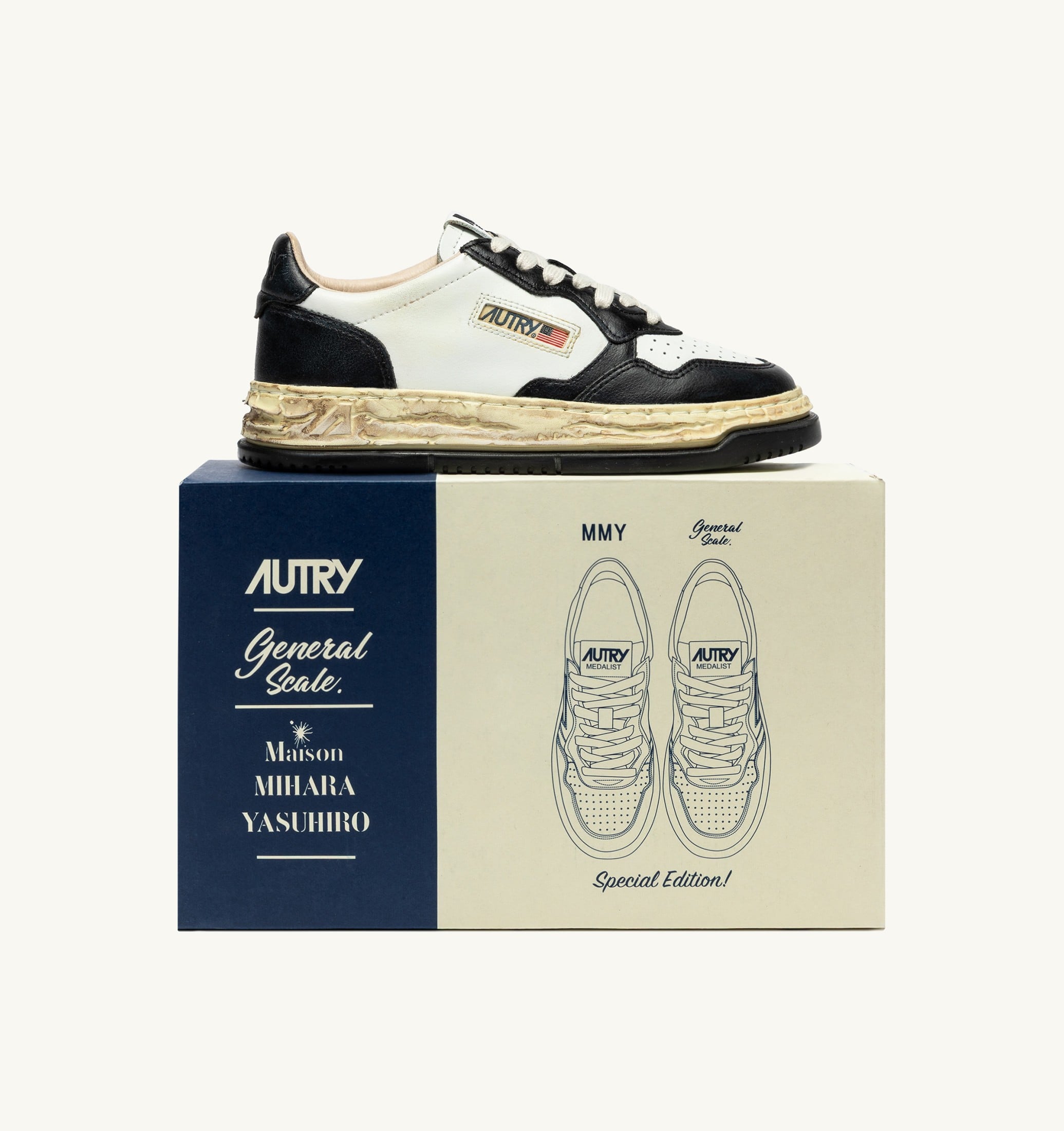 BASKETS MEDALIST LOW SUPER VINTAGE 'AUTRY X MAISON MIHARA YASUHIRO GENERAL SCALE' BLANC ET NOIR