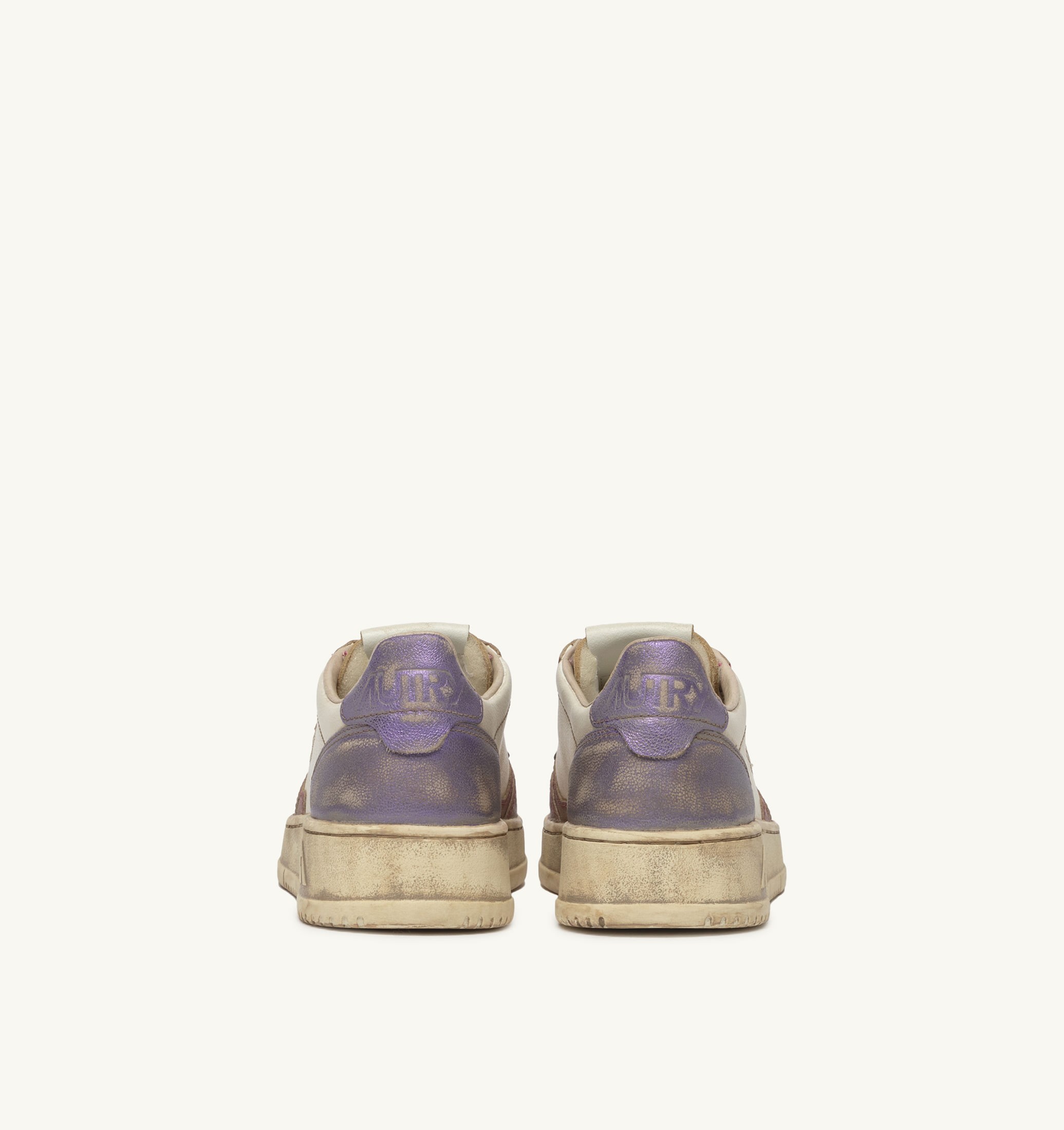 BASKETS MEDALIST LOW SUPER VINTAGE EN CUIR BLANC FUCHSIA ET VIOLET