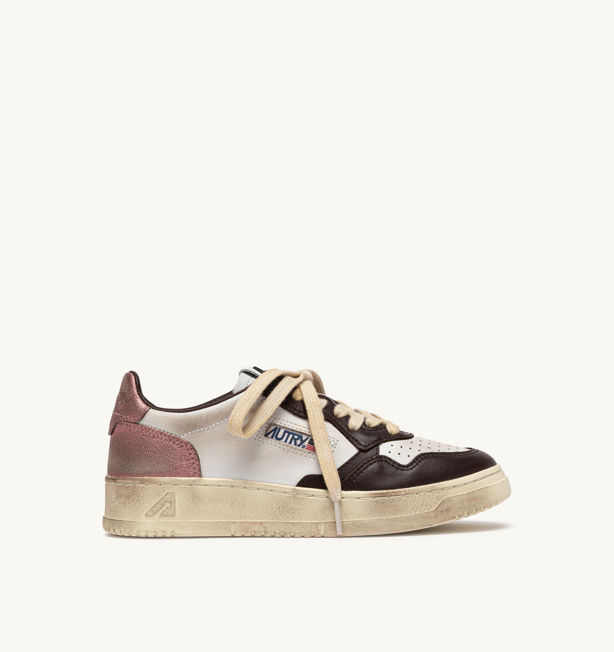 BASKETS MEDALIST LOW SUPER VINTAGE EN CUIR BLANC PEONY ET HOT FUDGE