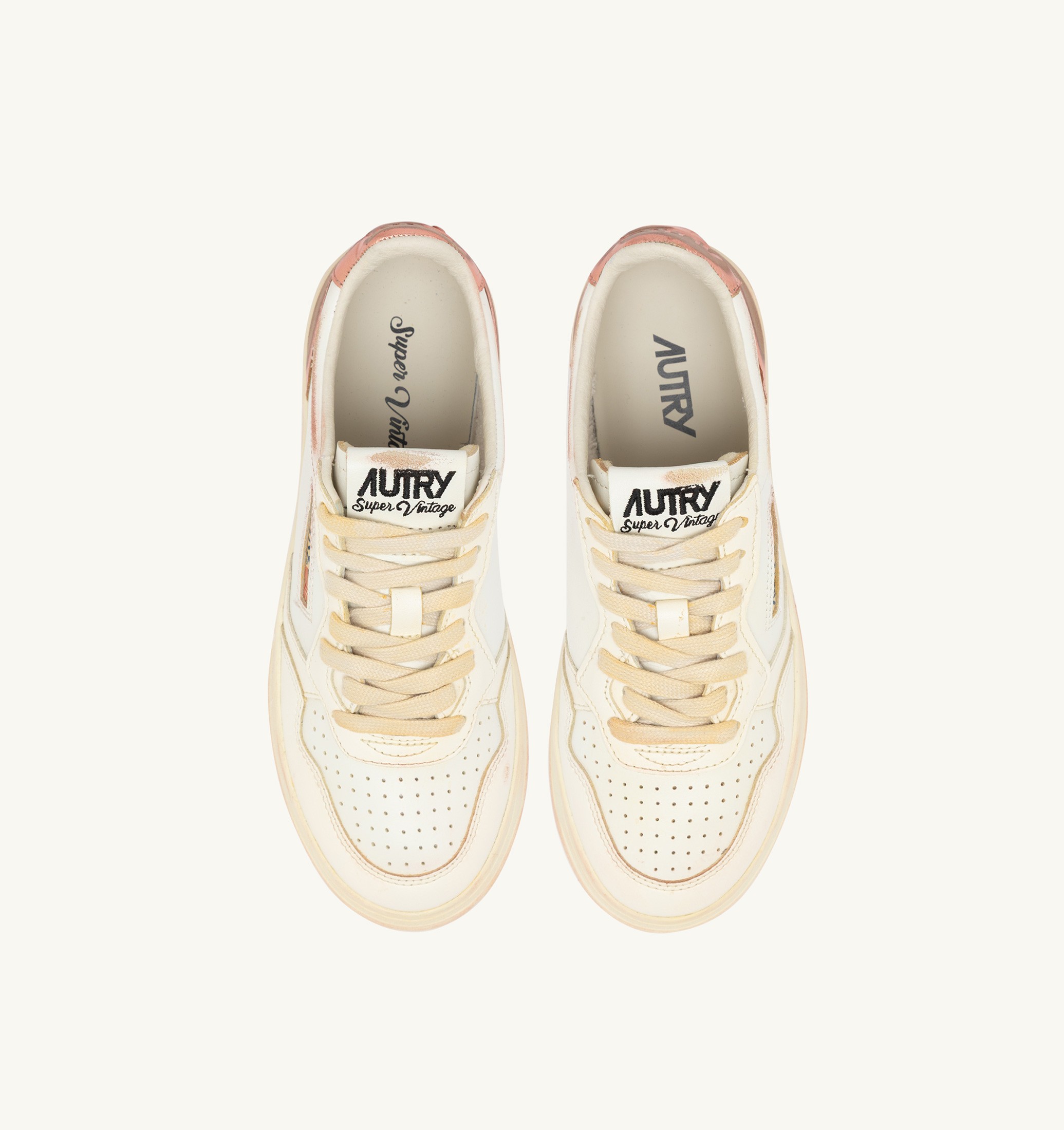 BASKETS MEDALIST LOW SUPER VINTAGE EN CUIR BLANC SALMON ET VANILLA