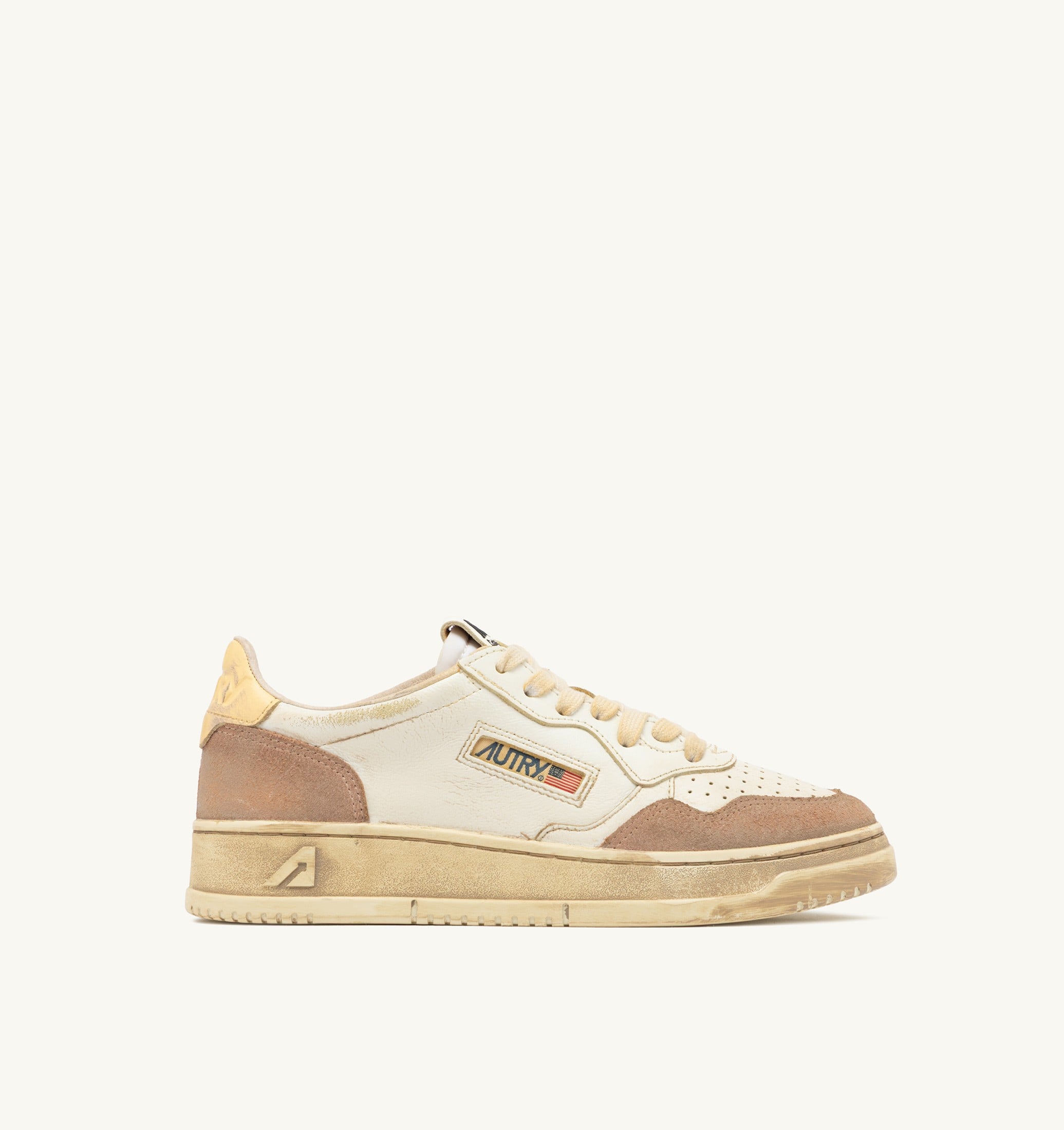 BASKETS MEDALIST LOW SUPER VINTAGE EN CUIR ET DAIM BLANC ET PHARD
