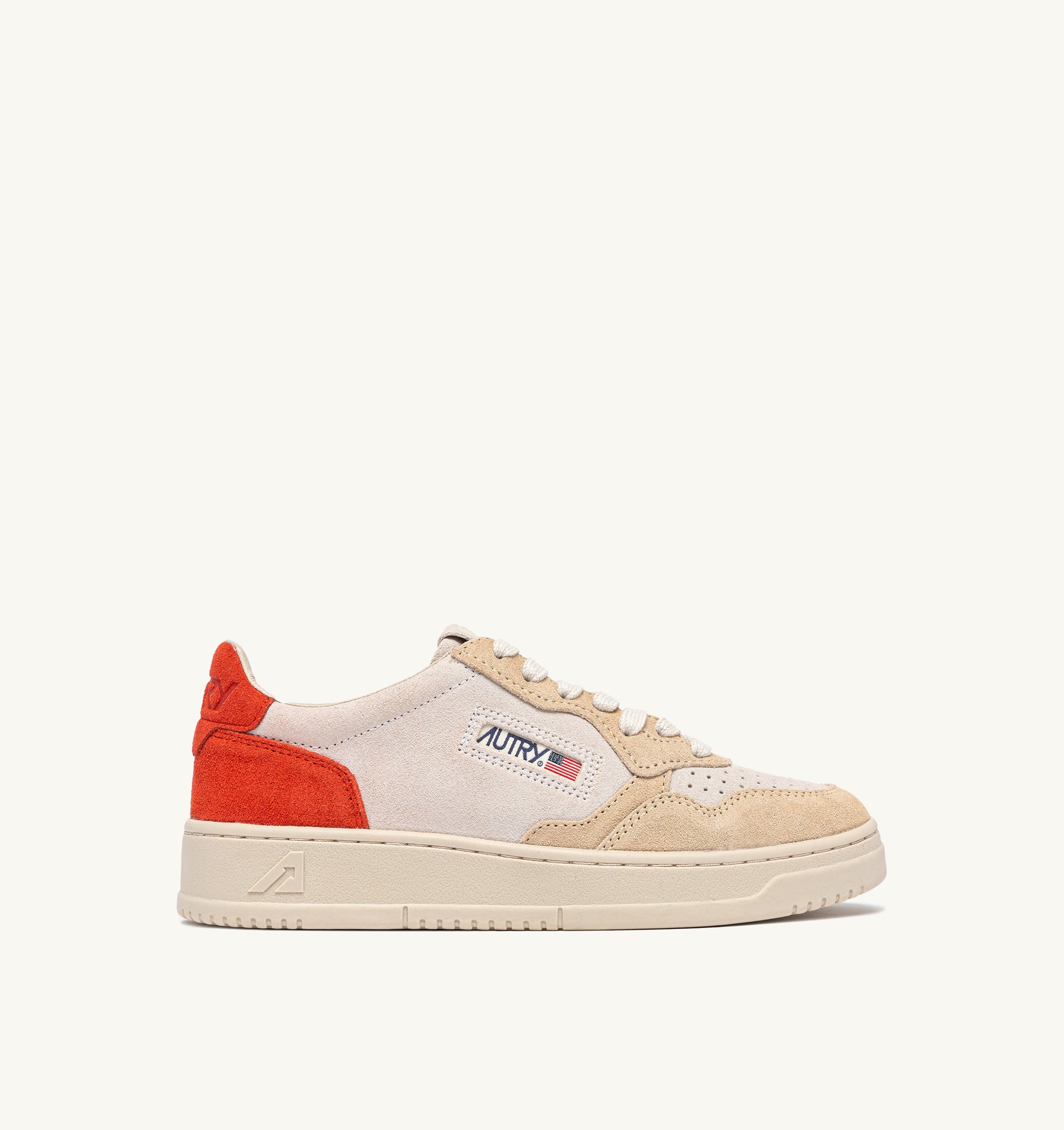 BASKETS MEDALIST LOW TRICOLORE EN DAIM BLANC SAND ET FEU