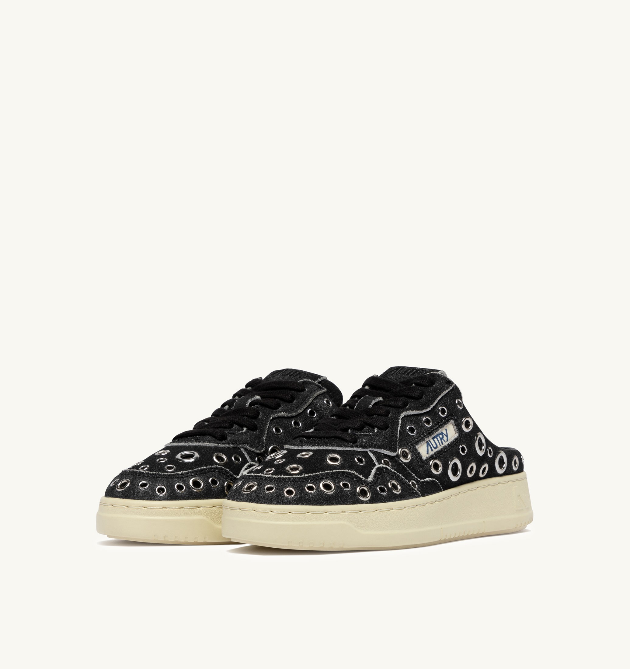 BASKETS MEDALIST MULE EN CUIR NOIR AVEC DÉTAILS CLOUTÉS