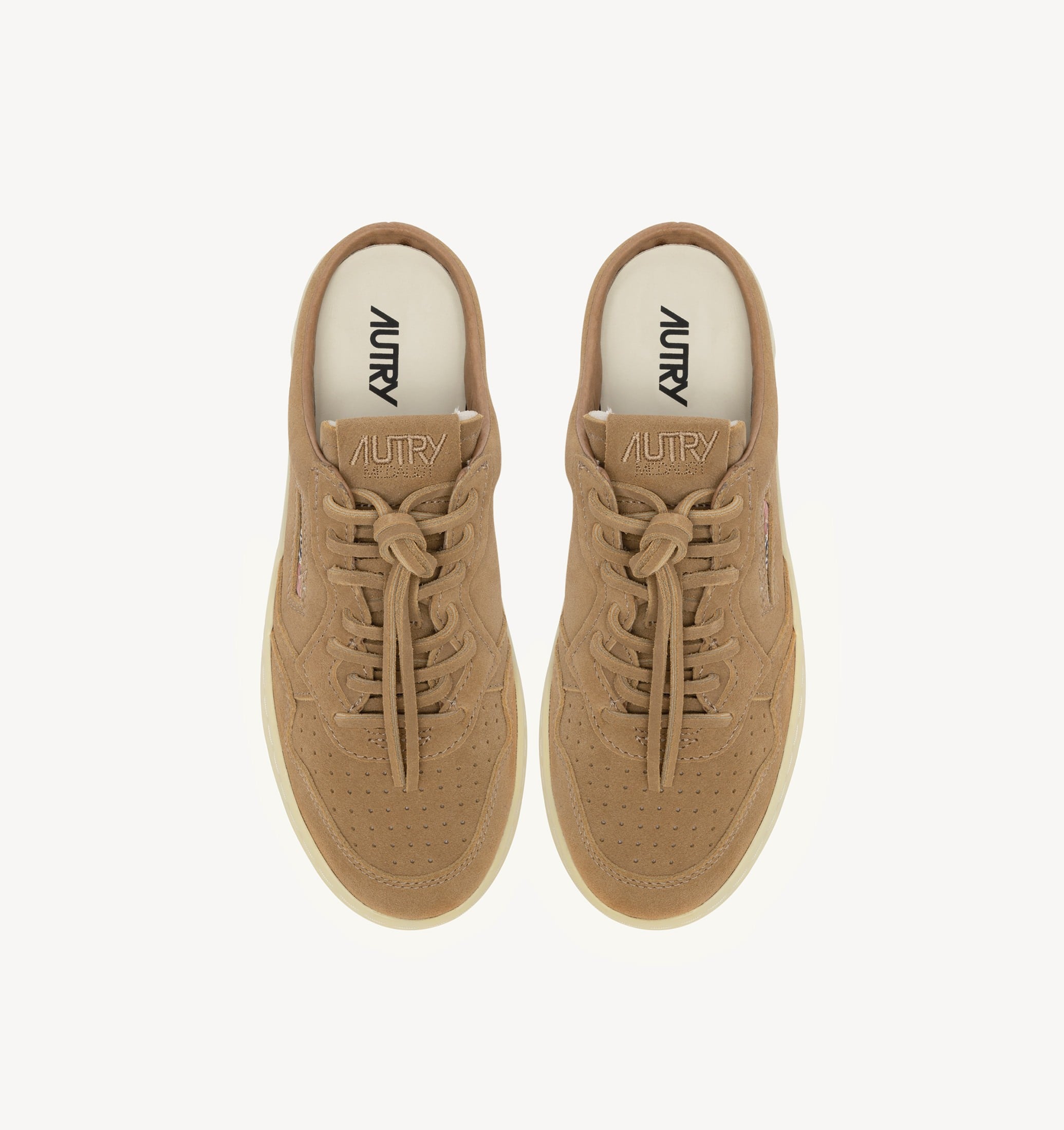 BASKETS MEDALIST MULE EN DAIM CUIVRE