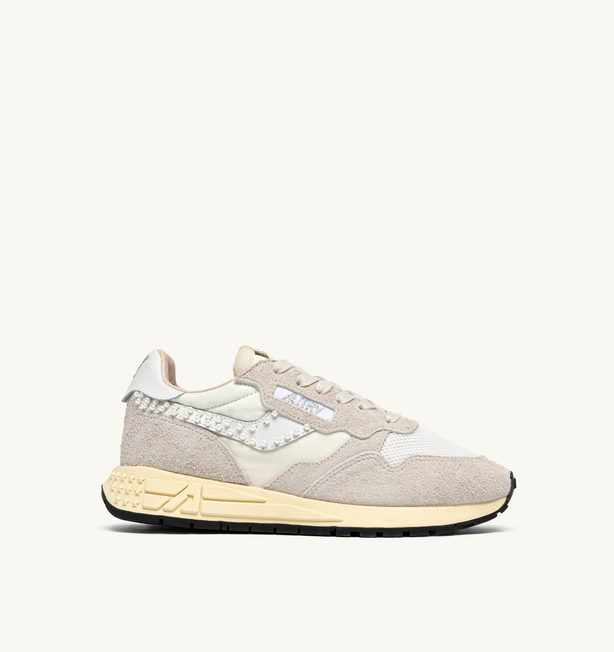 BASKETS REELWIND LOW EN NYLON ET DAIM BLANC