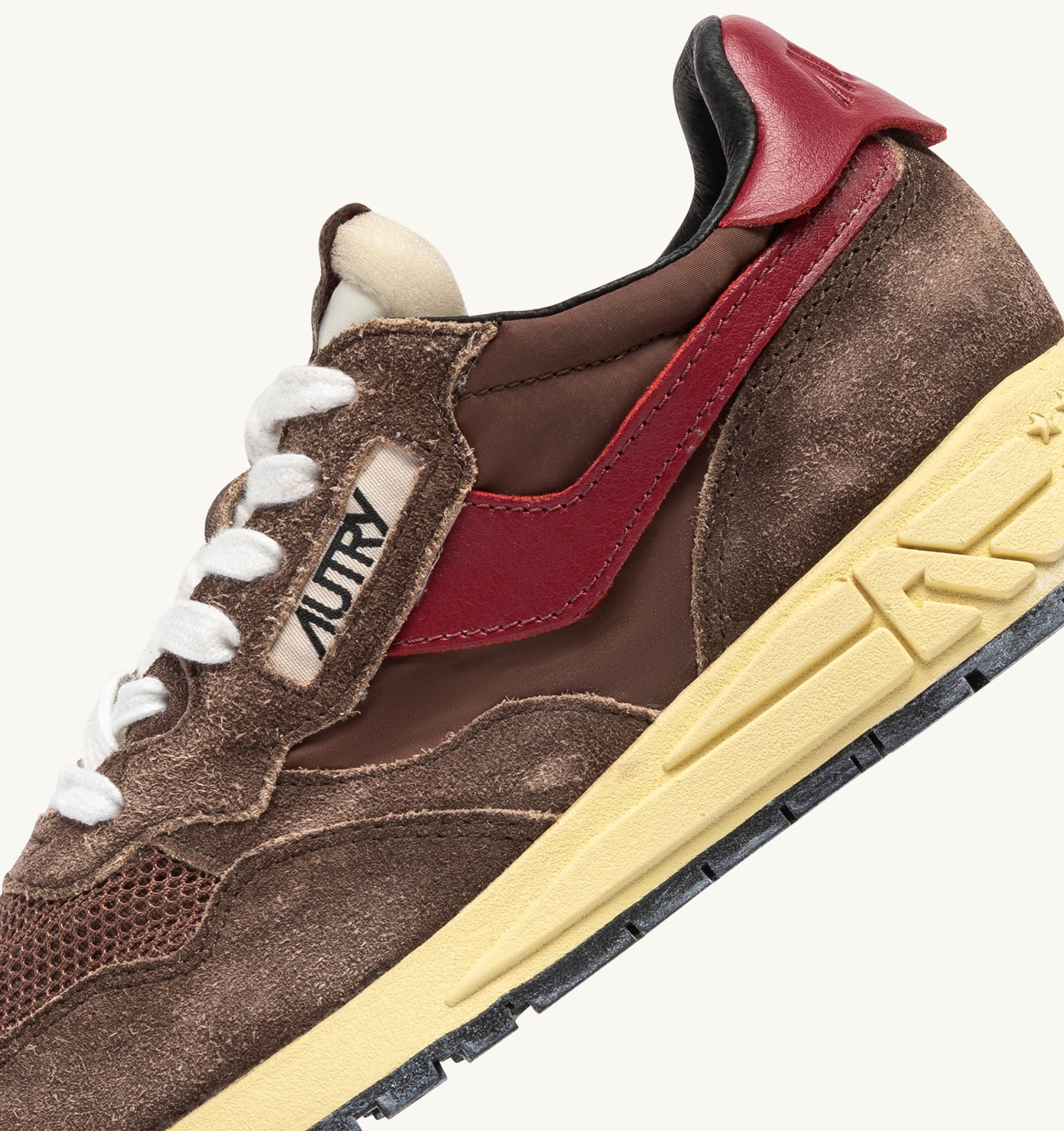 BASKETS REELWIND LOW EN NYLON ET DAIM COFFEE SUGAR ET DEEP CLARET
