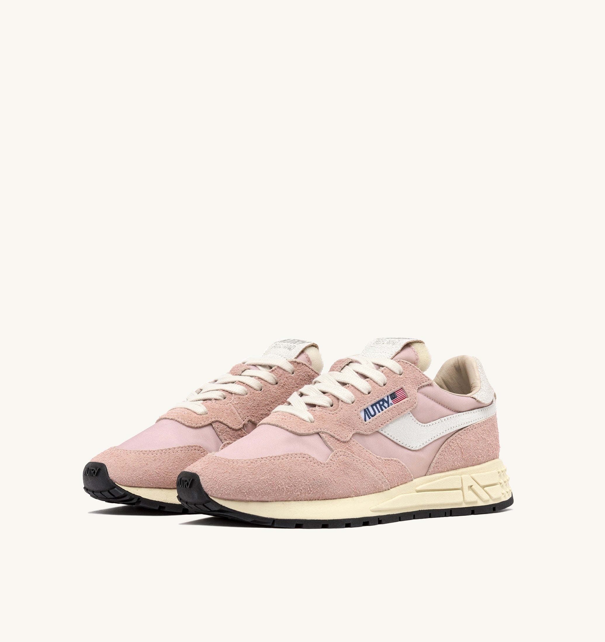 BASKETS REELWIND LOW EN NYLON ET DAIM COLORIS BLANC ET POWDER PINK