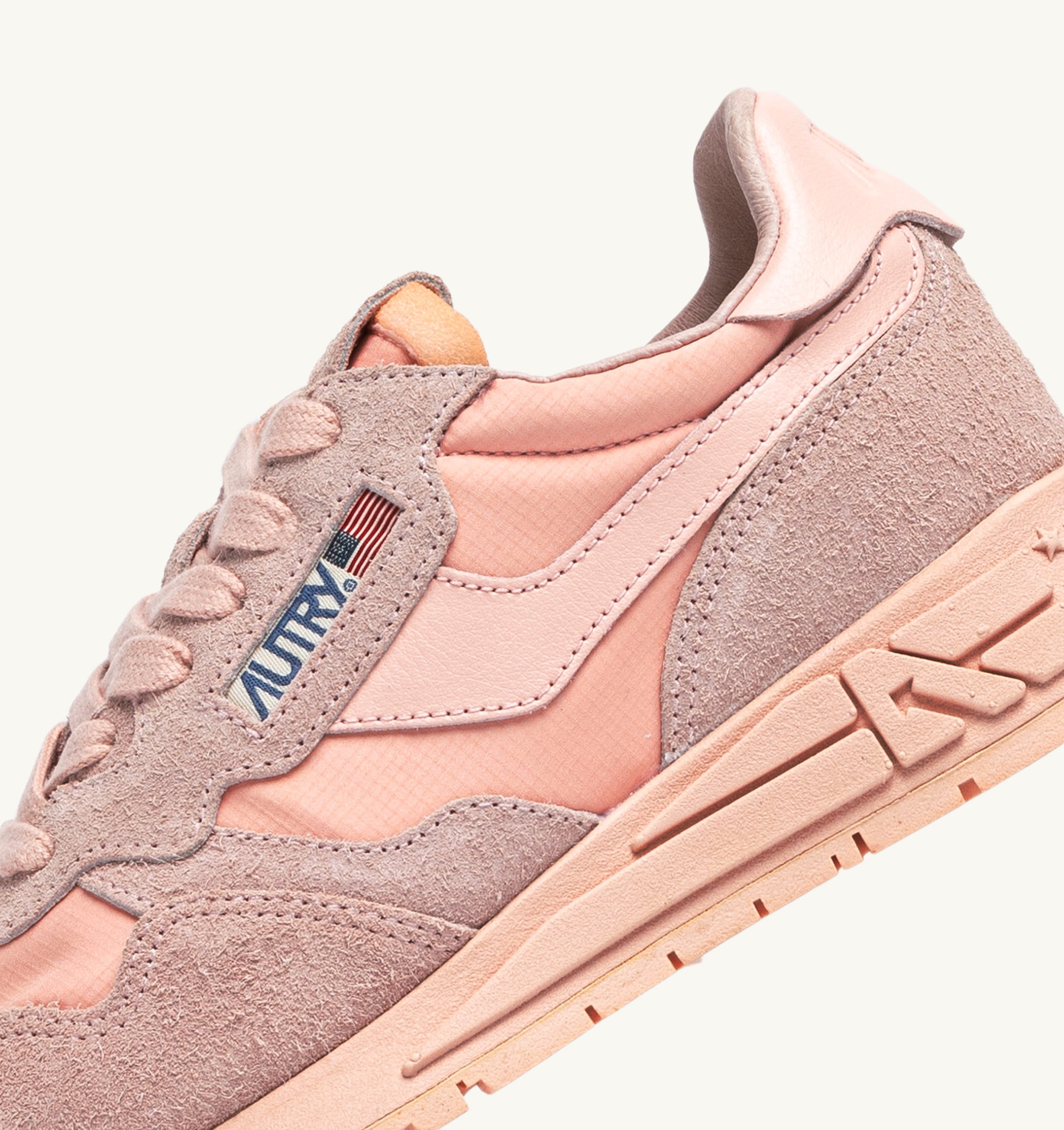 BASKETS REELWIND LOW EN NYLON ET DAIM CREOLE PINK