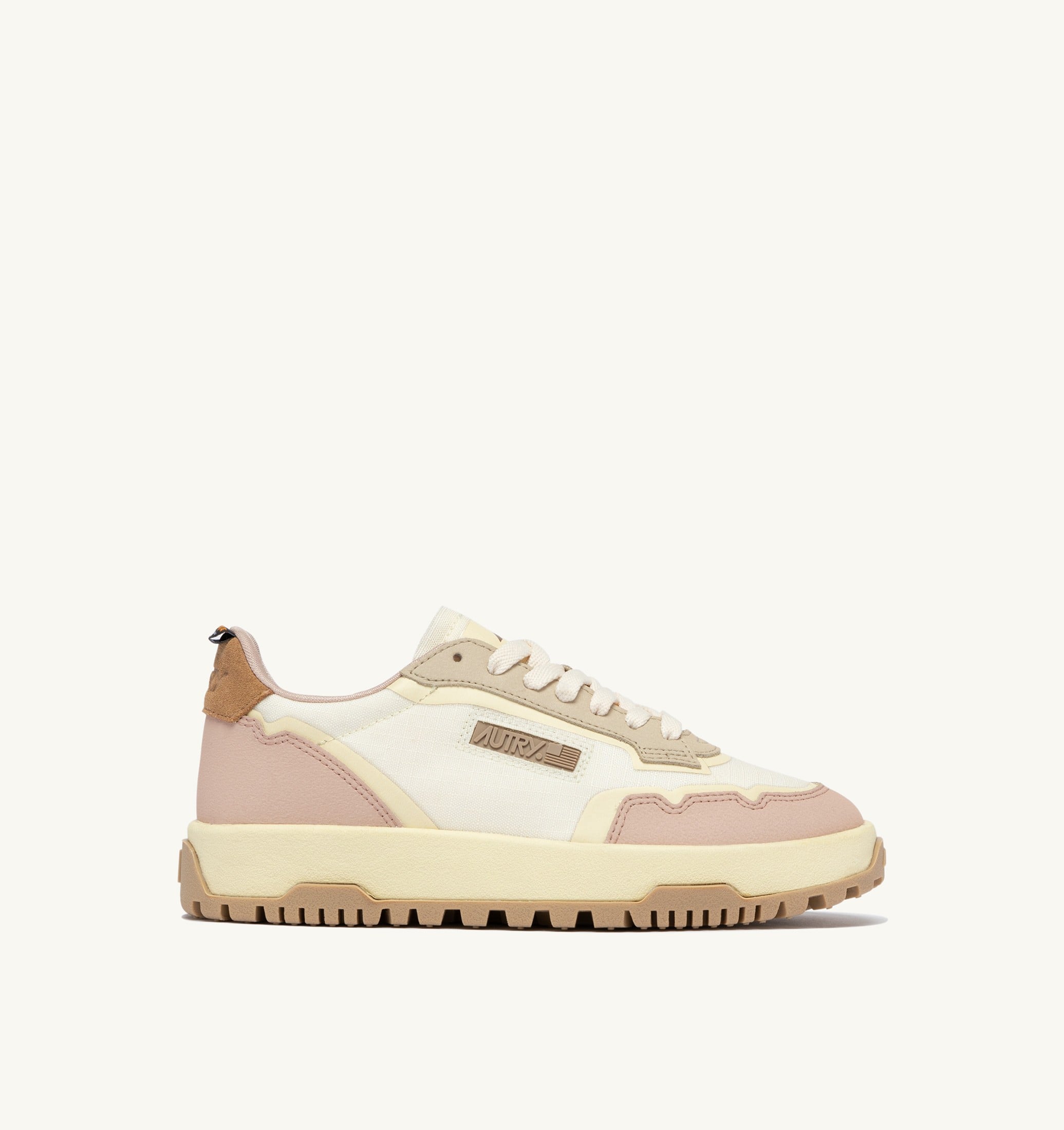 BASKETS WILDPACE LOW EN CORDURA ET CUIR MARSHMALLOW ET SILK