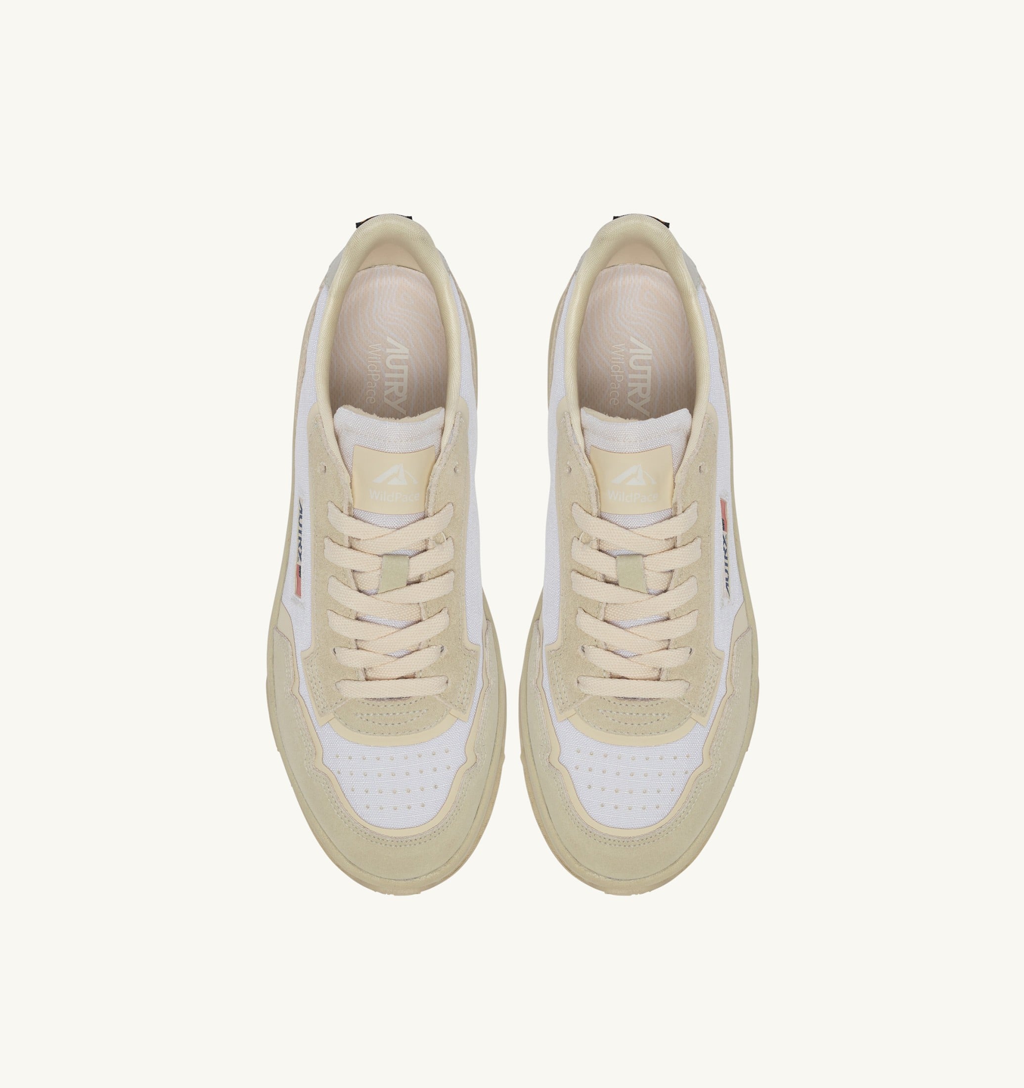 BASKETS WILDPACE LOW EN CORDURA ET DAIM BLANC
