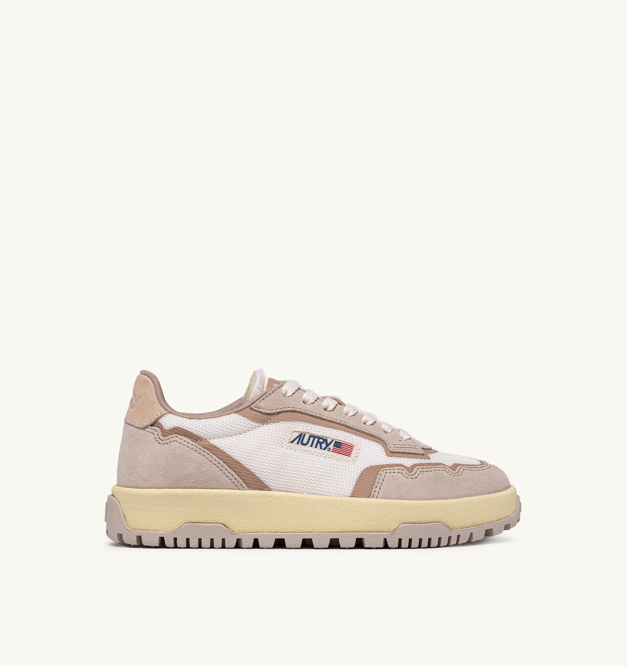 BASKETS WILDPACE LOW EN DRAGON MESH ET DAIM WHISPER WHITE ET SAND