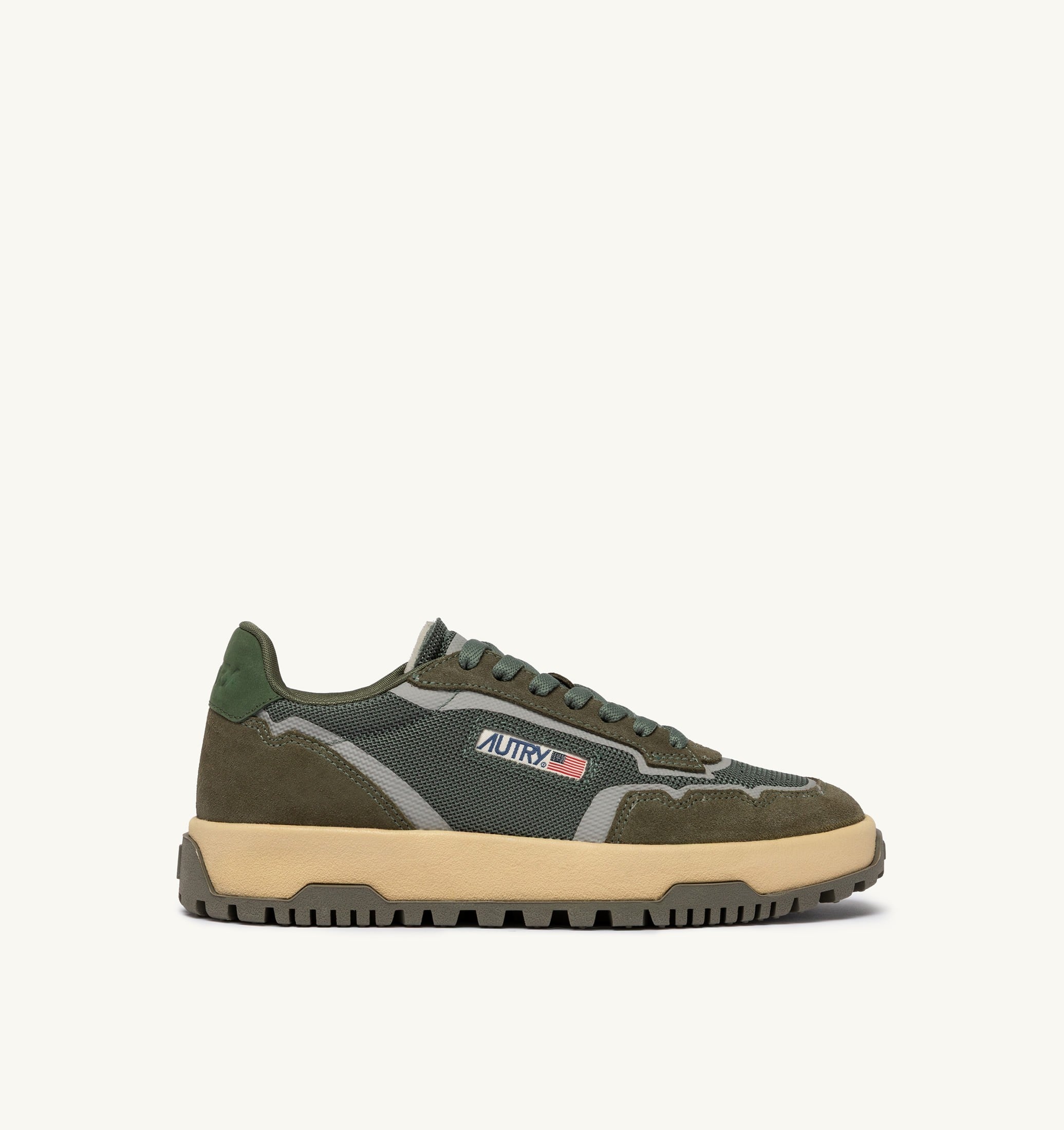 BASKETS WILDPACE LOW EN MESH ET DAIM COLORIS SCHIO ET MILITARY