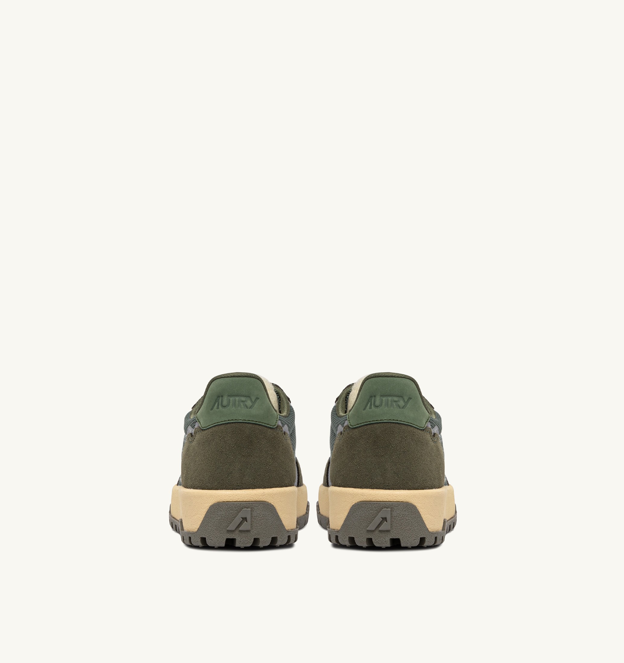 BASKETS WILDPACE LOW EN MESH ET DAIM COLORIS SCHIO ET MILITARY
