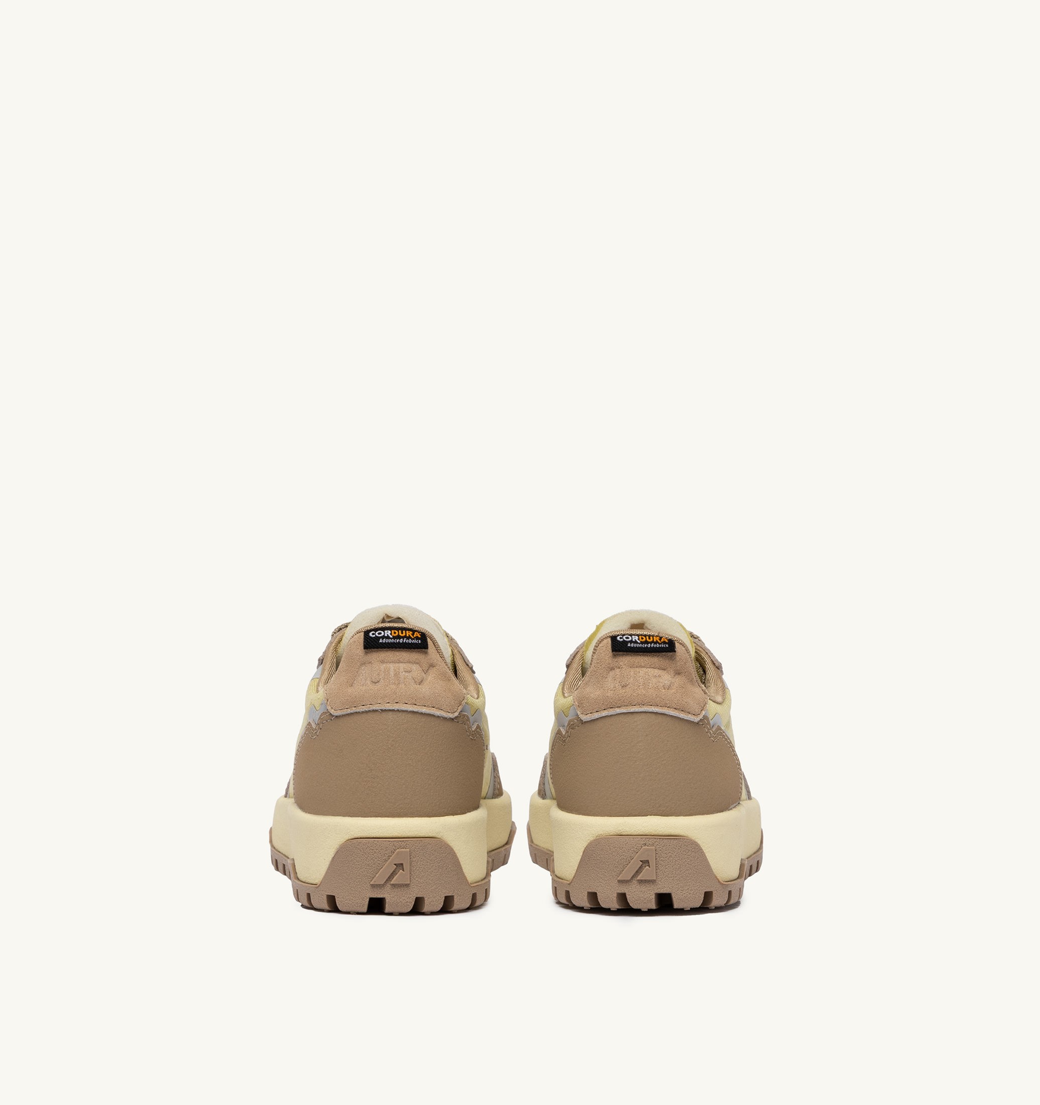 BASKETS WILDPACE LOW EN NYLON RIPSTOP ET CUIR LEMON GRASS ET INCENSE