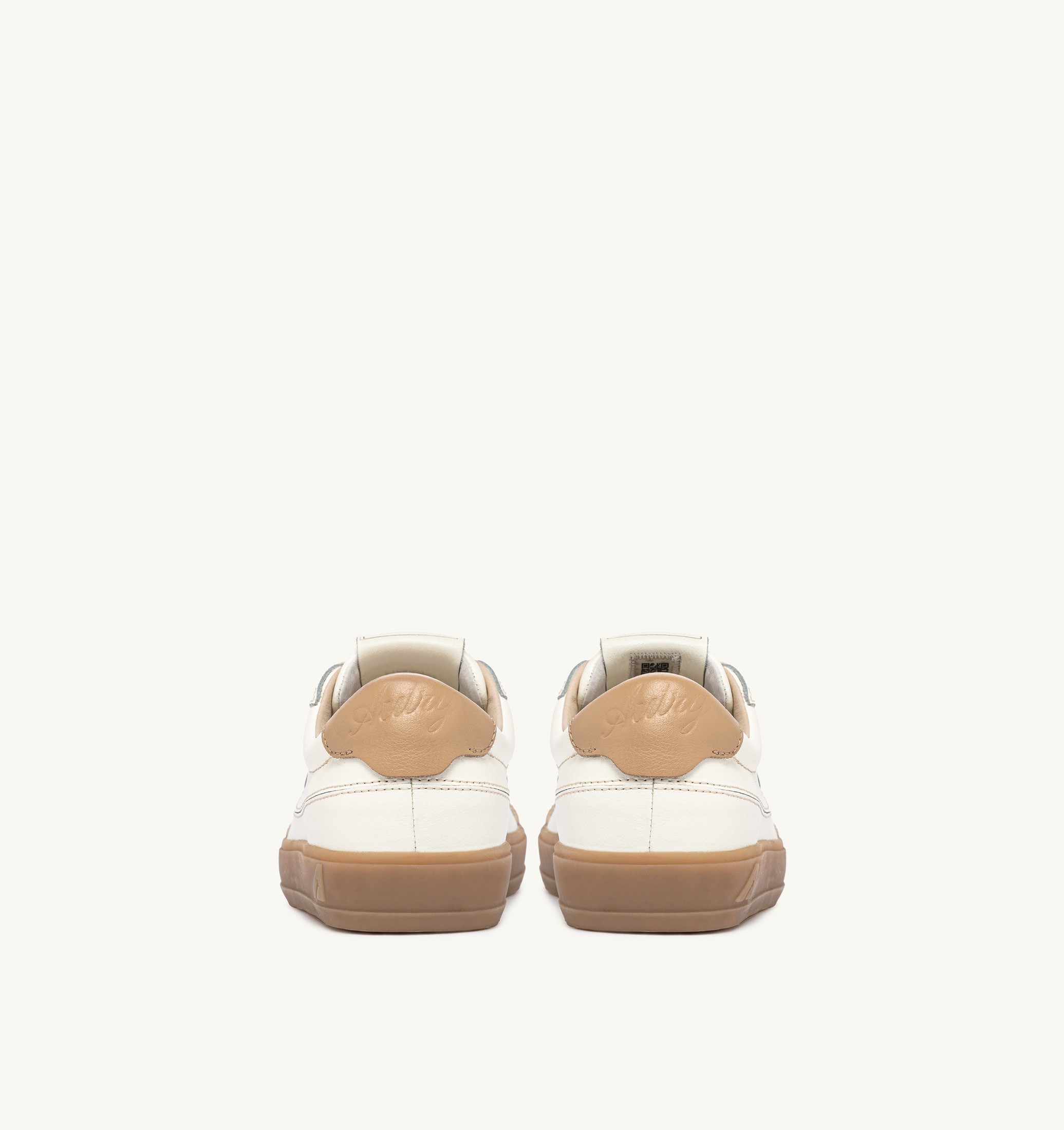 BASKETS WINDSCAPE LOW EN CUIR MARSHMALLOW ET TAN