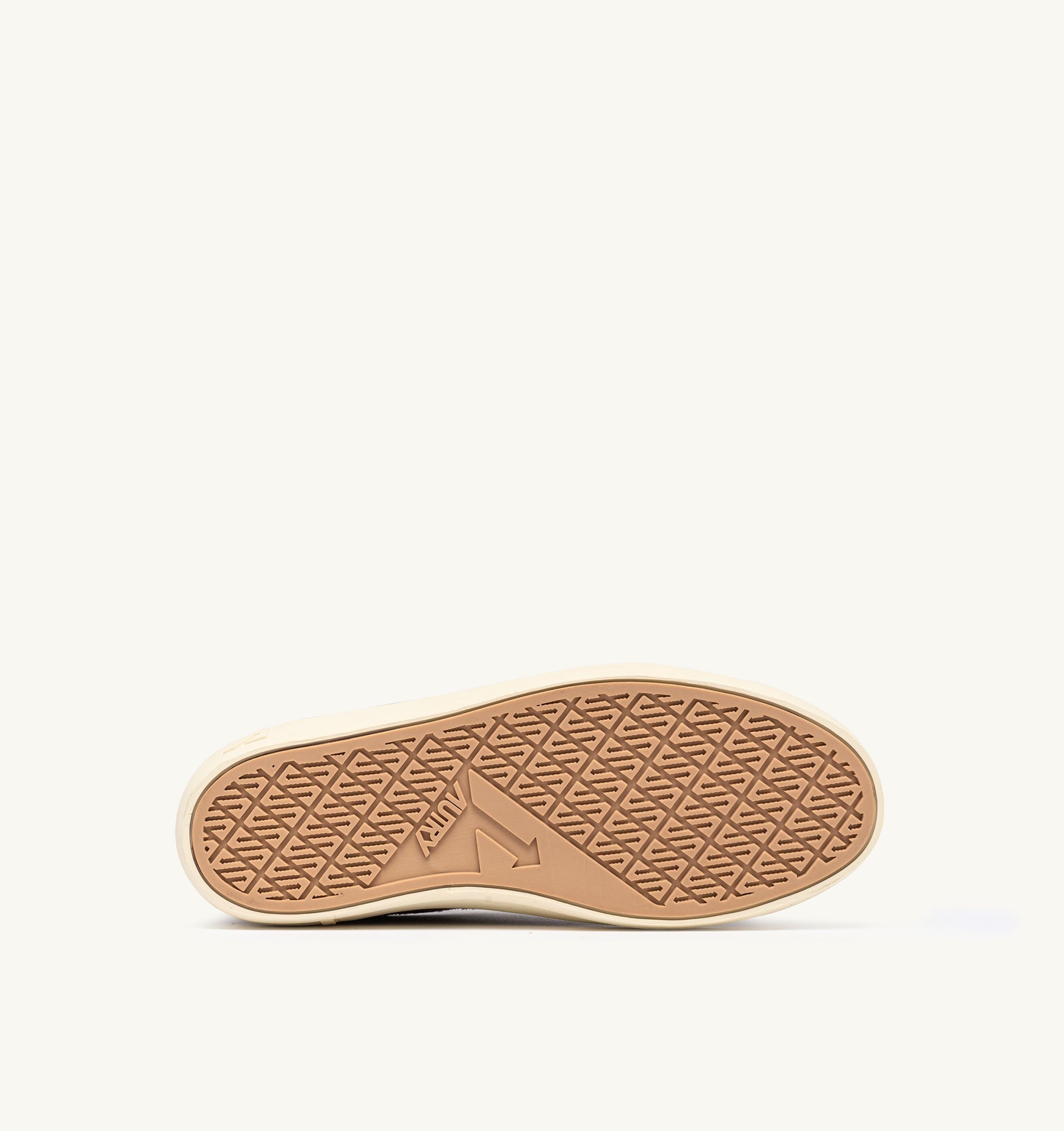 BASKETS WINDSCAPE LOW EN DAIM LEOPARD ET NOIR