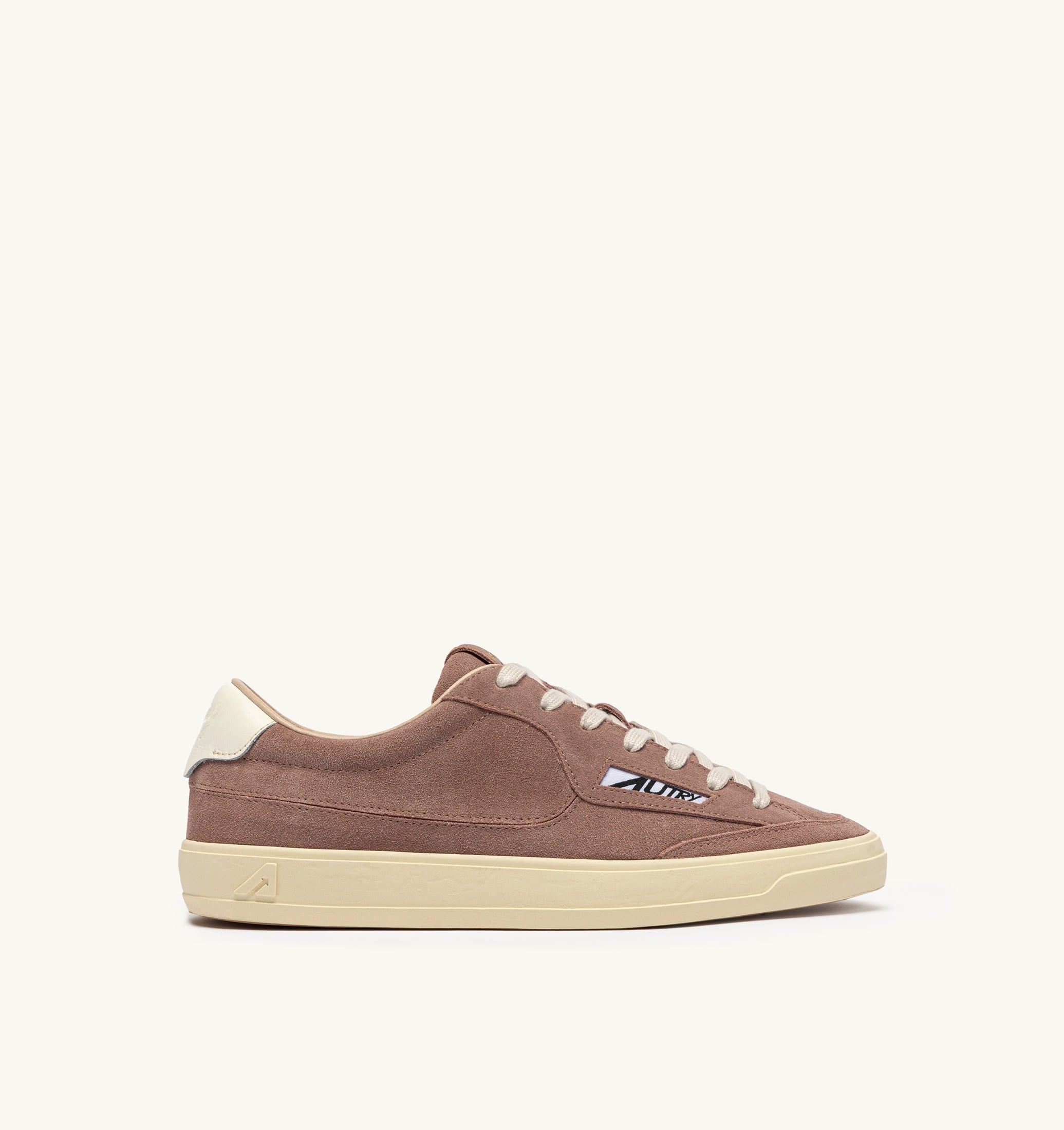 BASKETS WINDSCAPE LOW EN DAIM PIGEON ET MARSHMALLOW