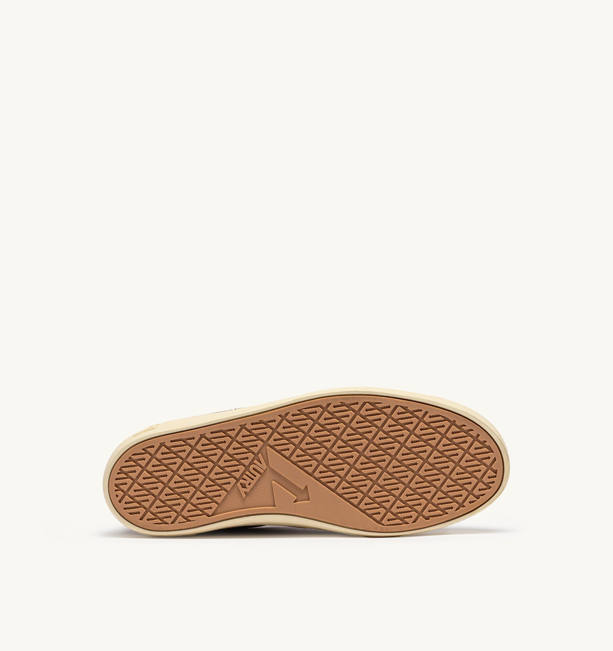 BASKETS WINDSCAPE LOW EN DAIM PIGEON ET MARSHMALLOW