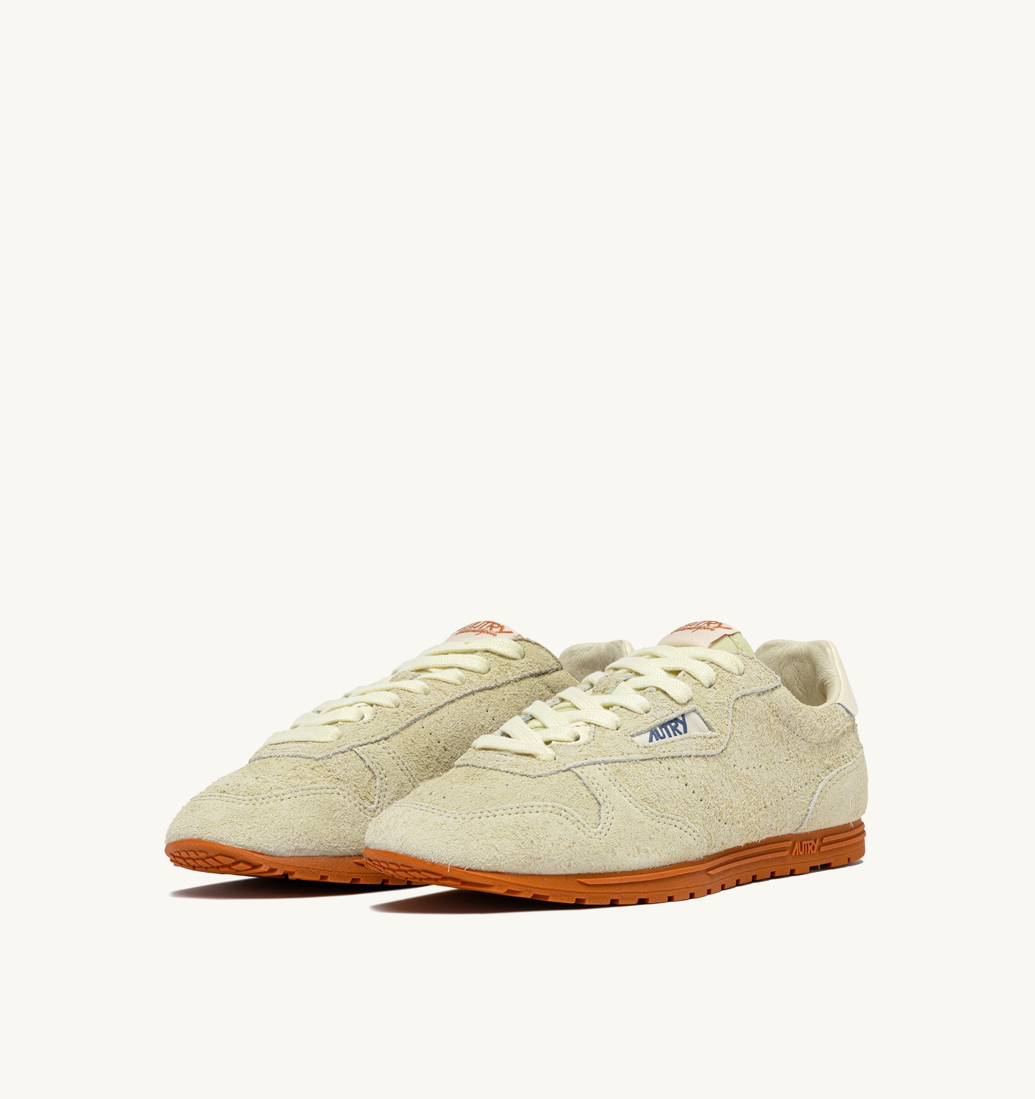 BASKETS WINDSPIN EN DAIM BEURRE