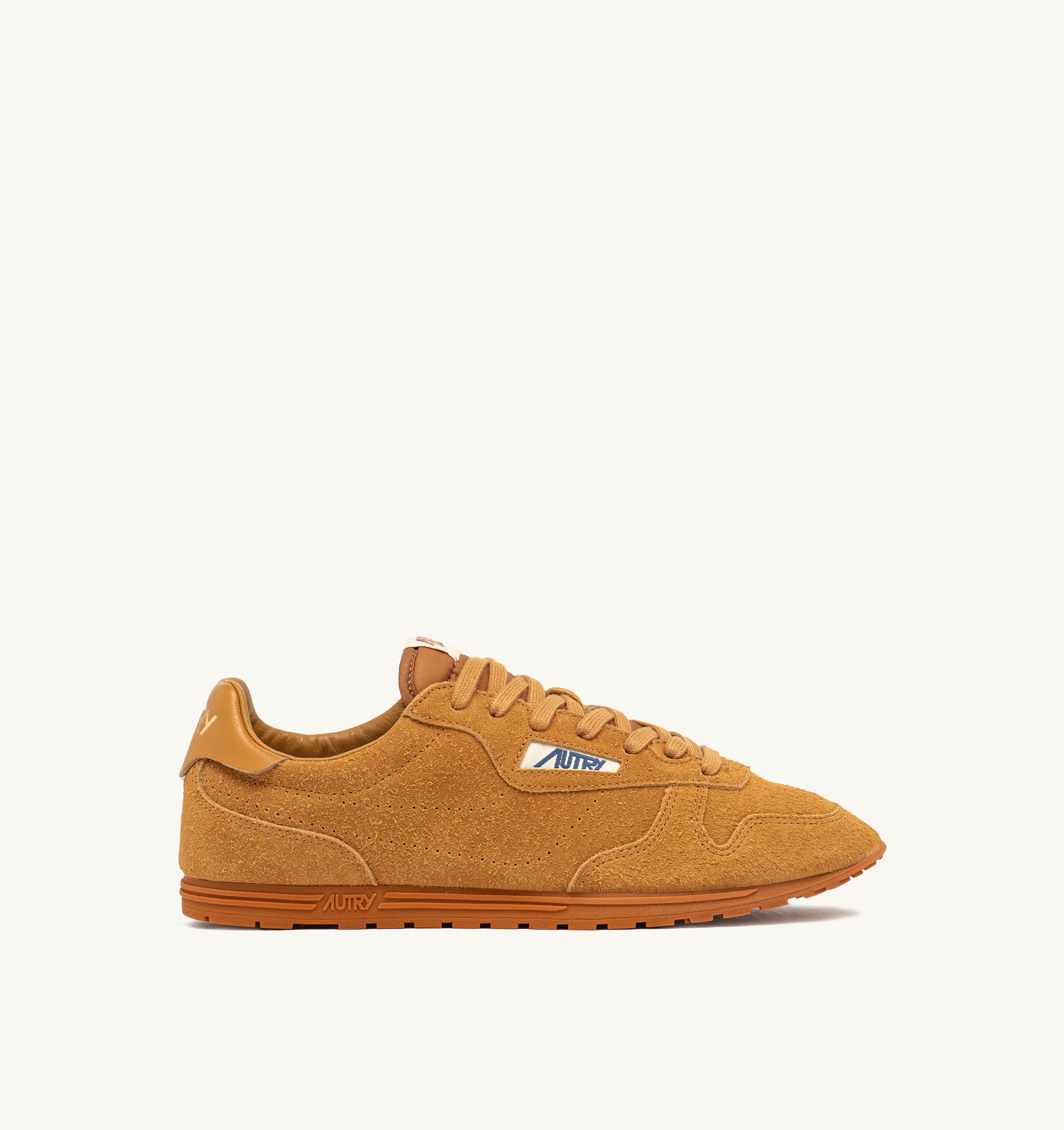 BASKETS WINDSPIN EN DAIM FAUVE